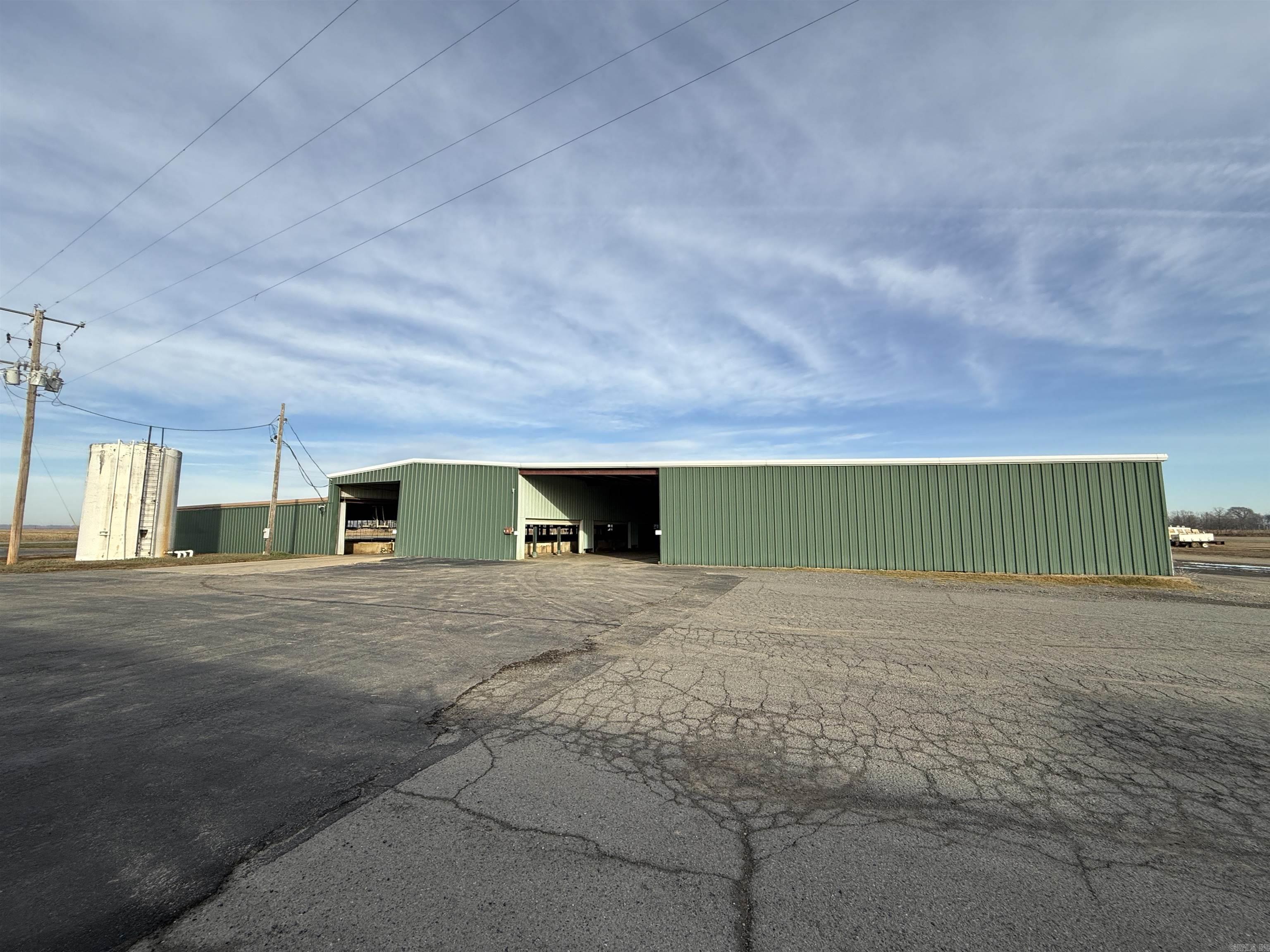 8343 HWY 11 N  Des Arc, AR