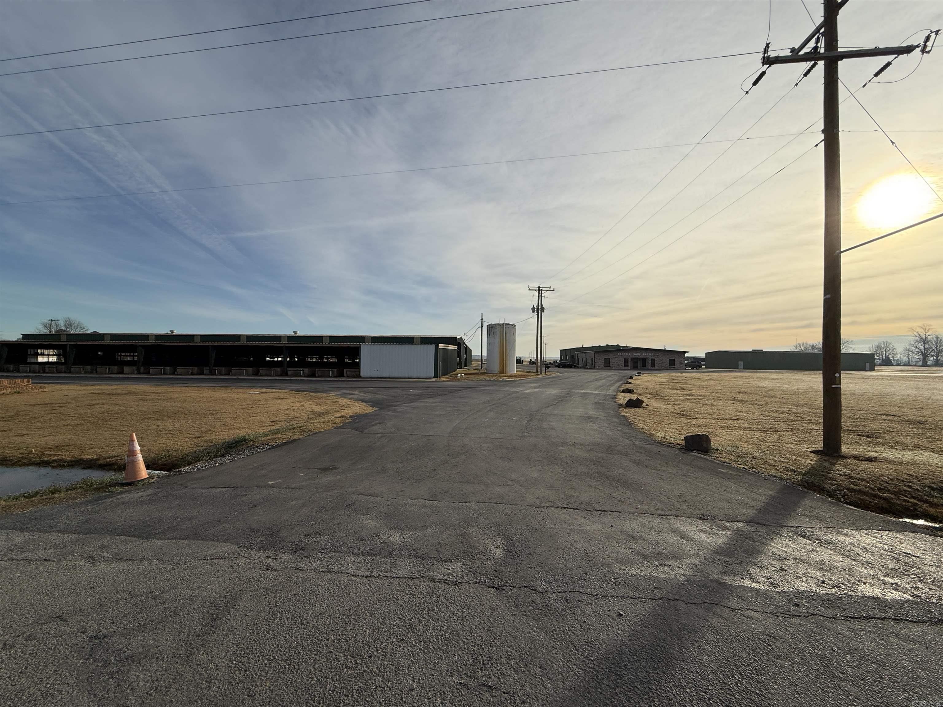 8343 HWY 11 N  Des Arc, AR