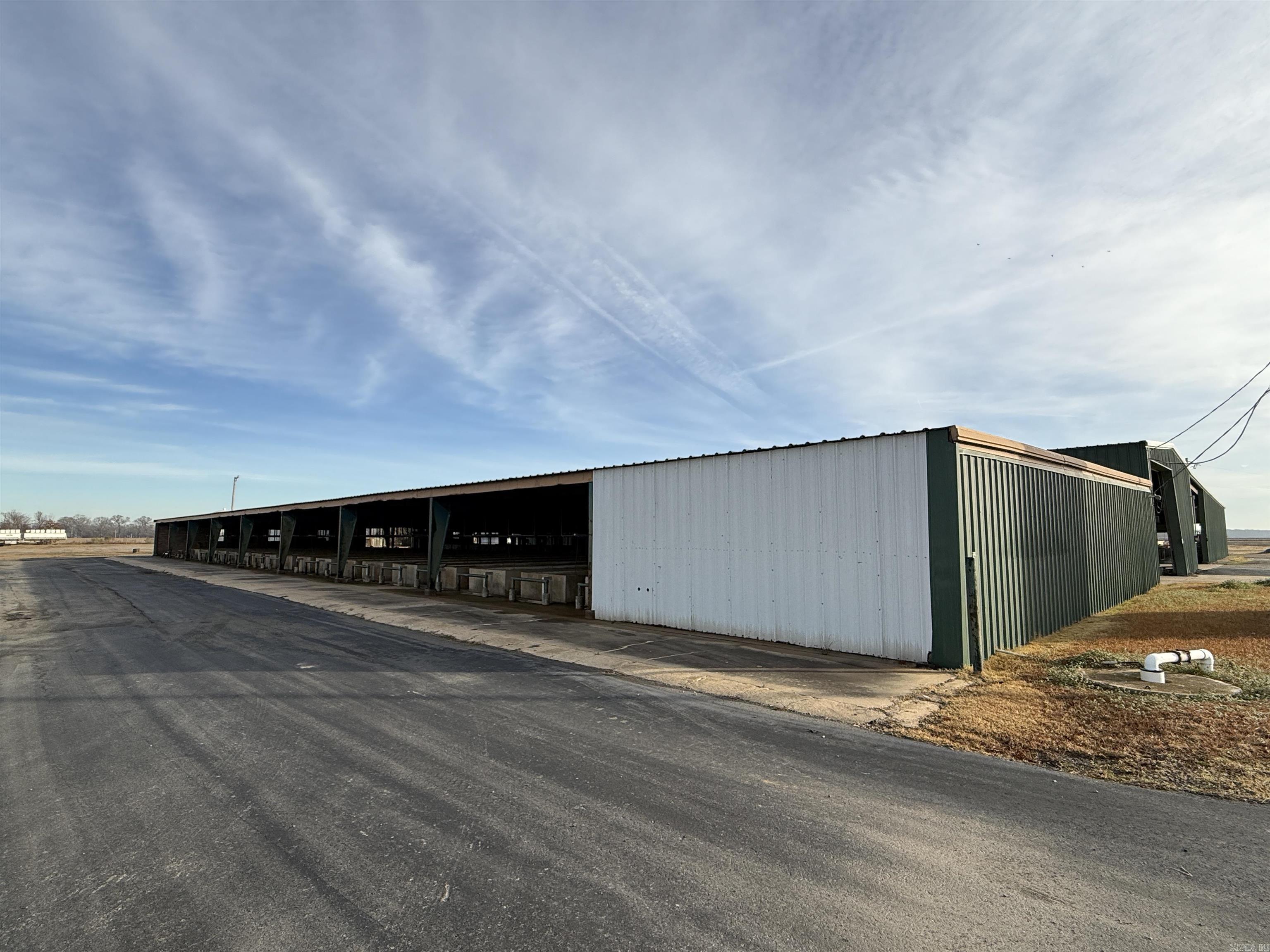 8343 HWY 11 N  Des Arc, AR