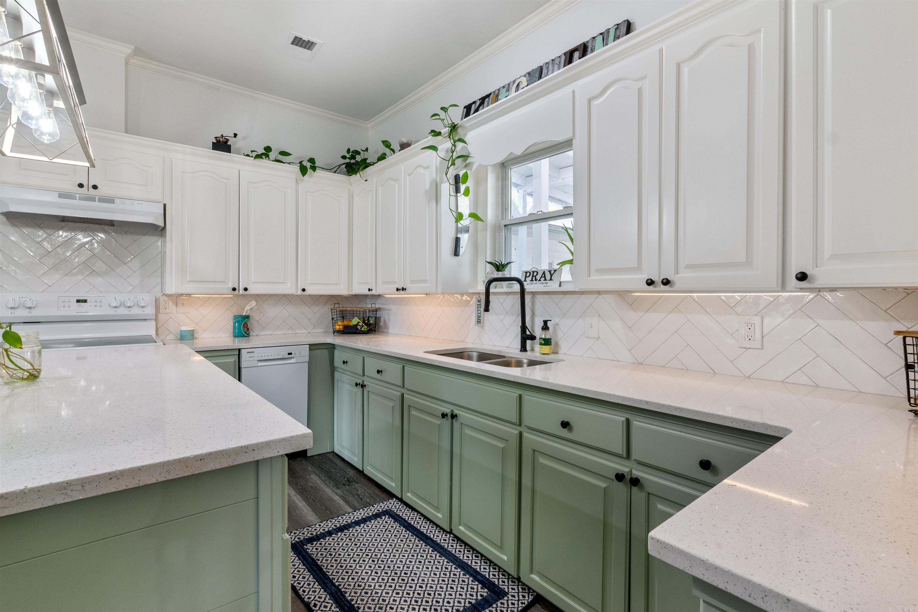 591 Highway 225 E Greenbrier, AR 72058