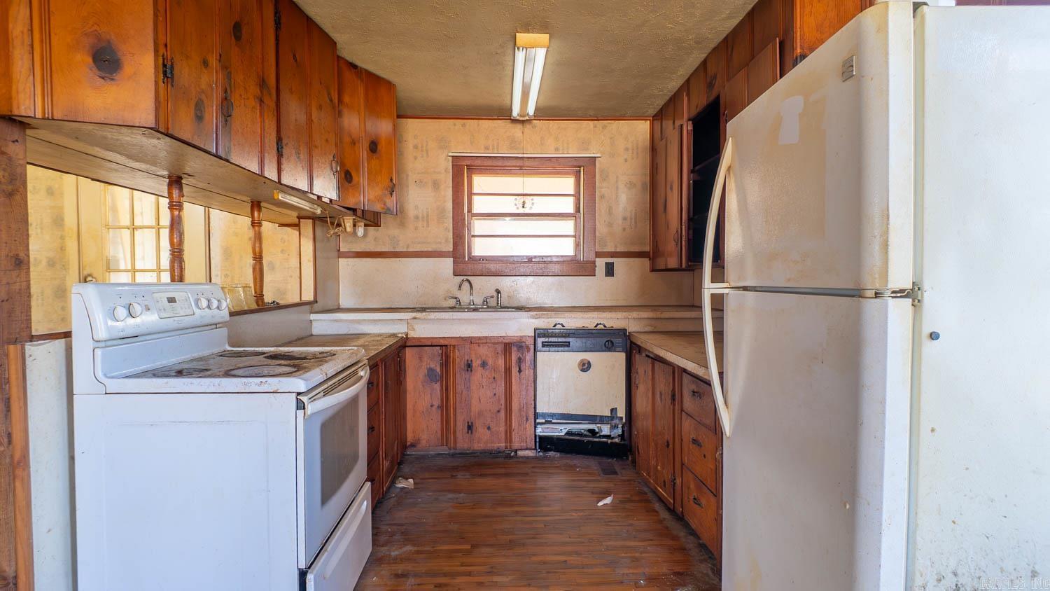 1838 State Route K  West Plains, MO