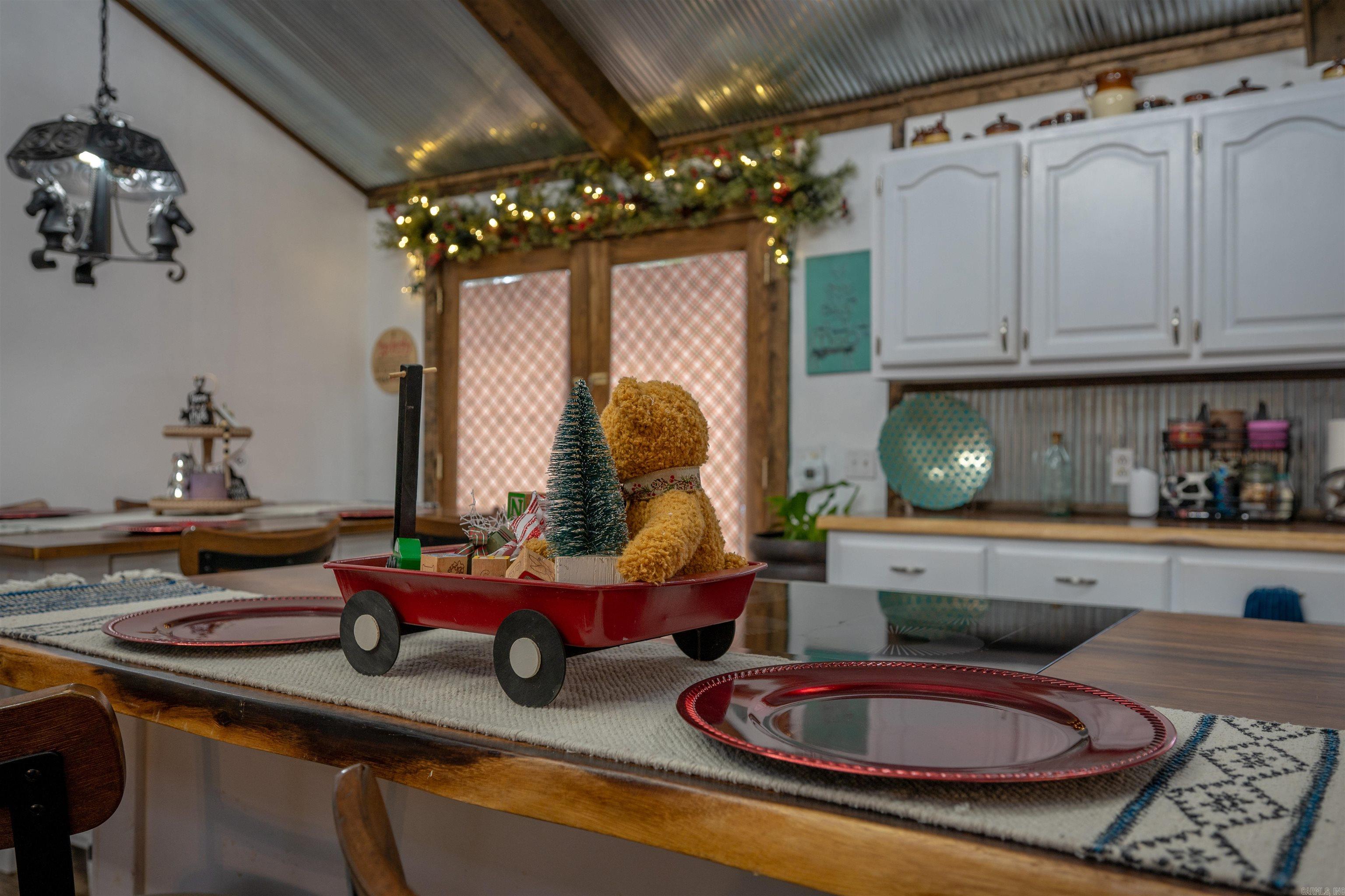 1623 Barren Fork Road Mount Pleasant, AR 72561