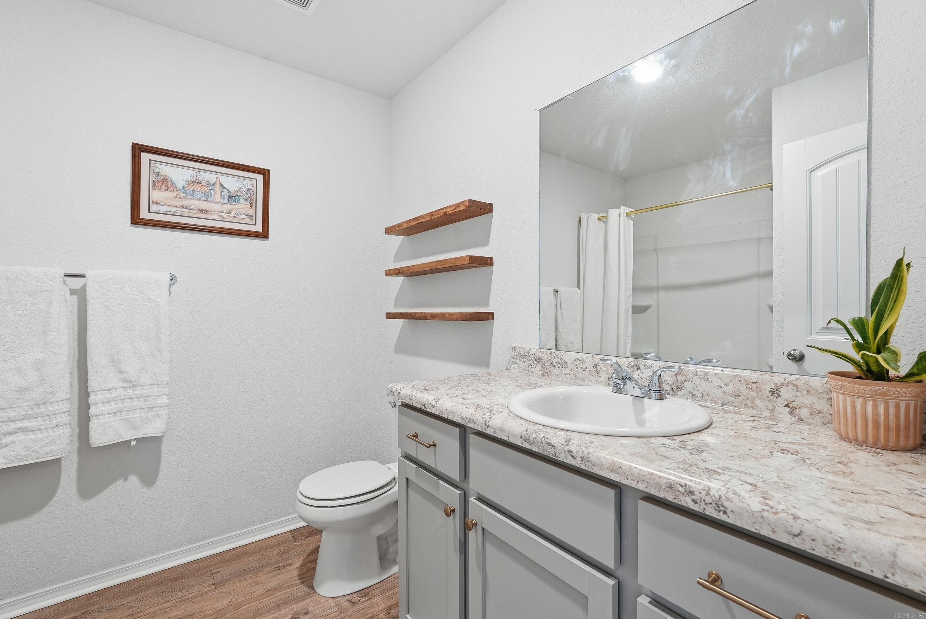 34 Sun Drenched Trl Conway, AR 72032