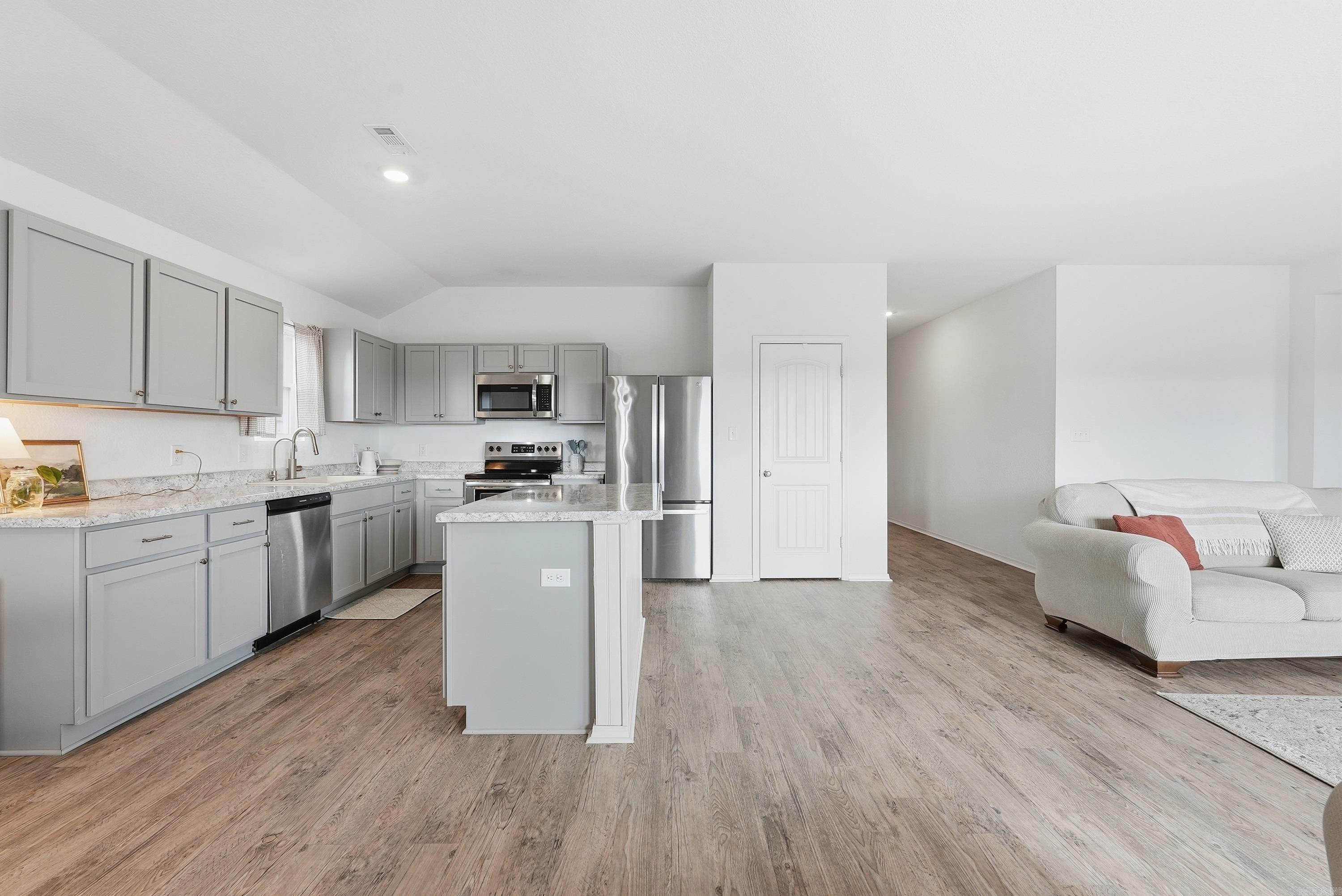 34 Sun Drenched Trl Conway, AR 72032