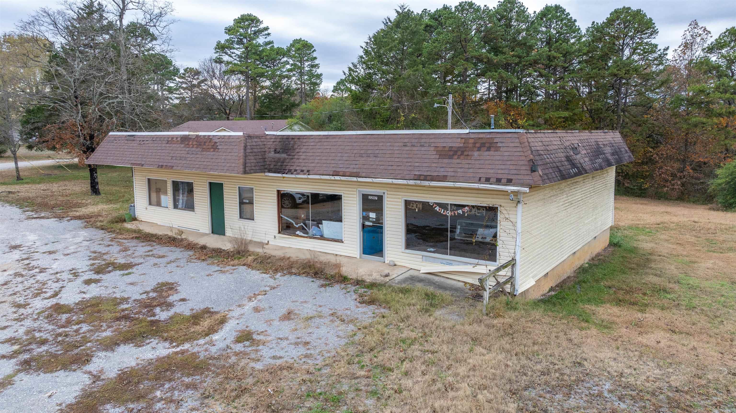 2207 Evening Shade Drive Evening Shade, AR 72532