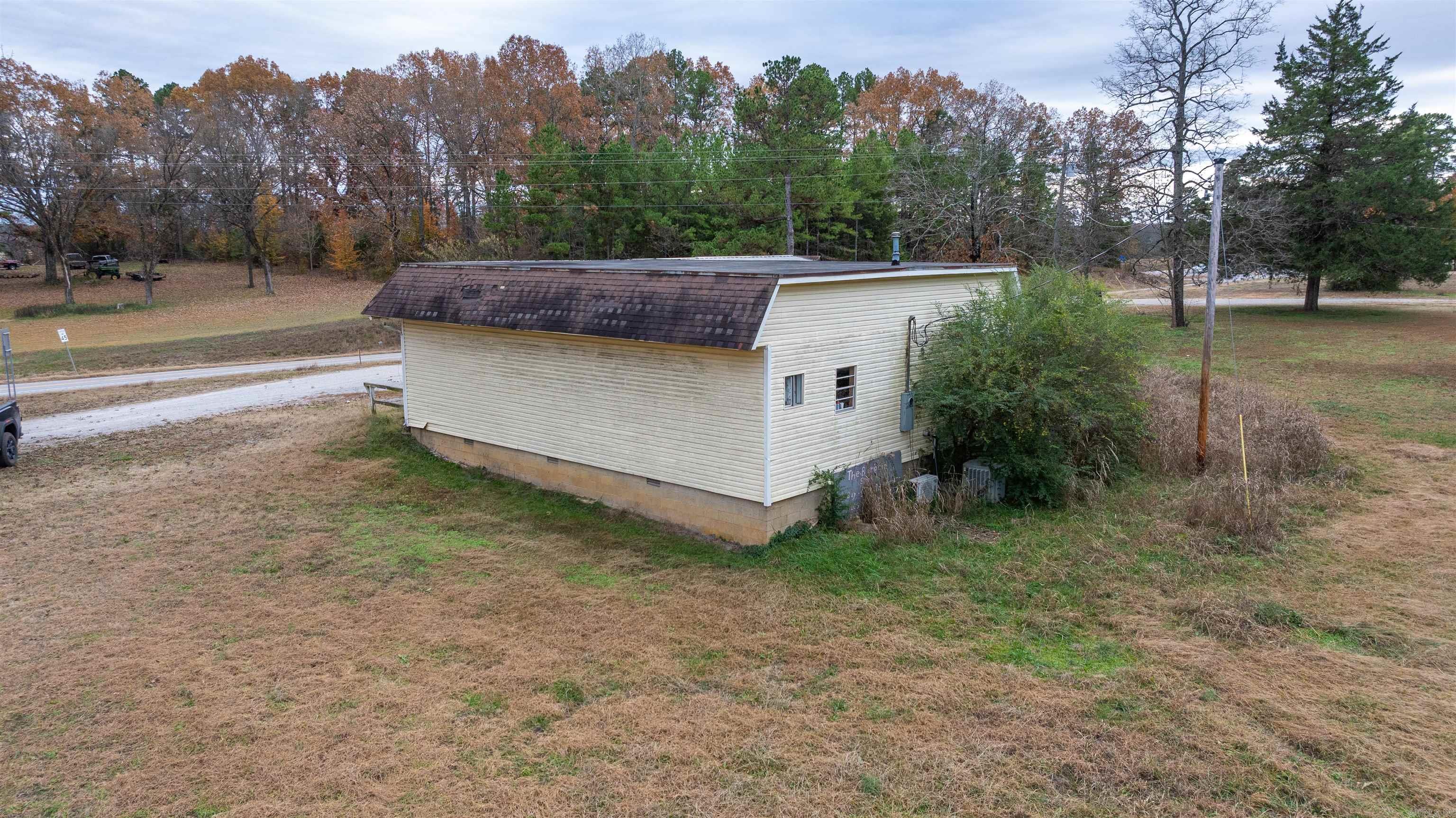 2207 Evening Shade Drive Evening Shade, AR 72532