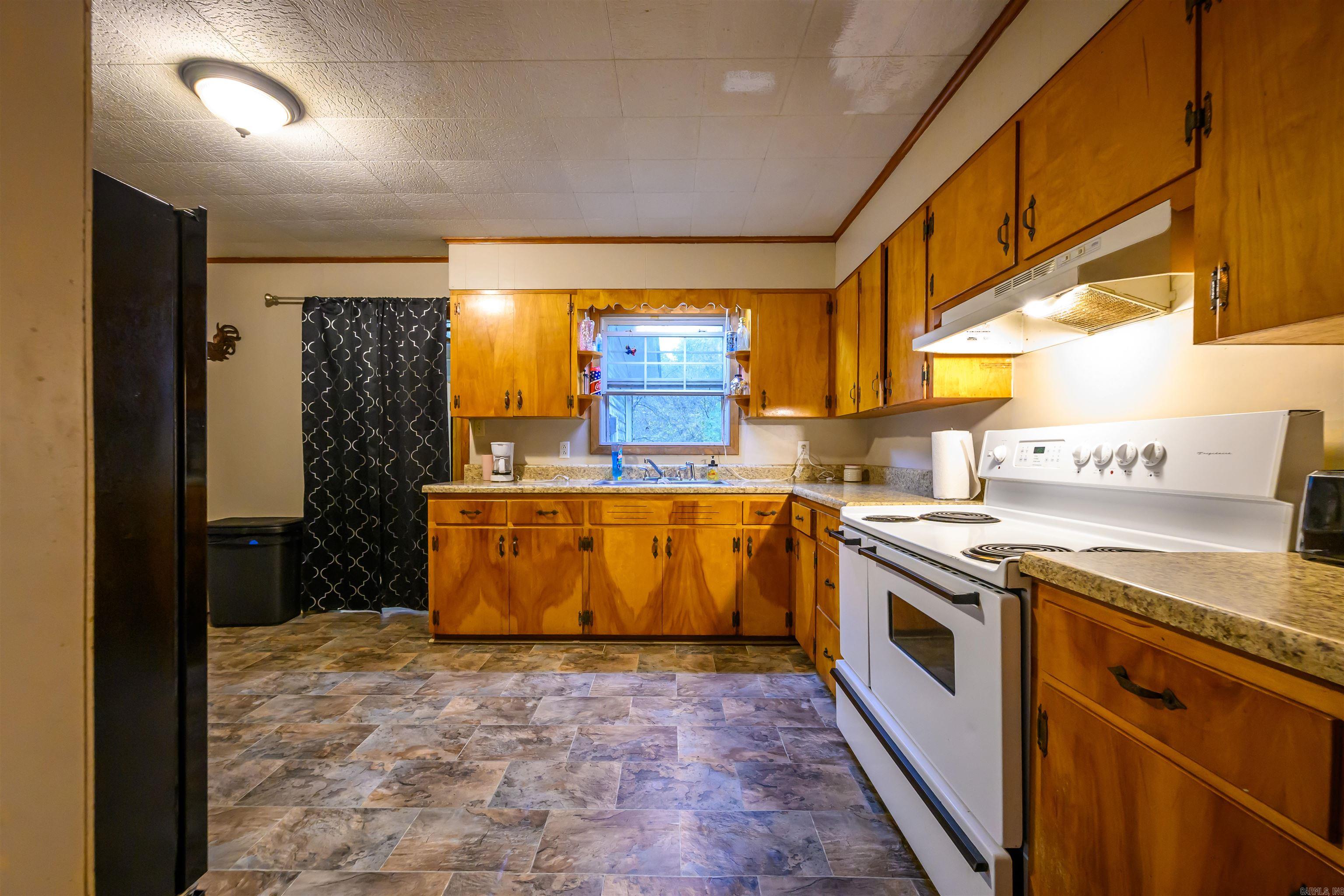 2207 Evening Shade Drive Evening Shade, AR 72532