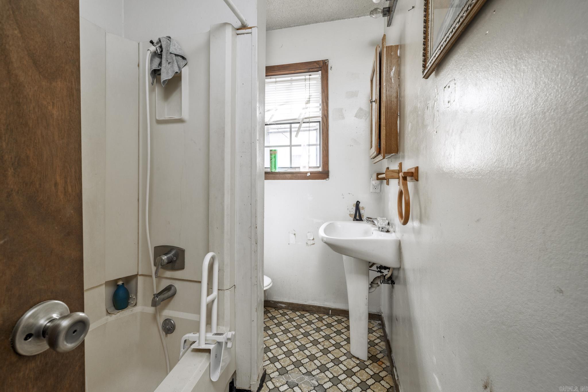 505 Meadowbrook  Gurdon, AR