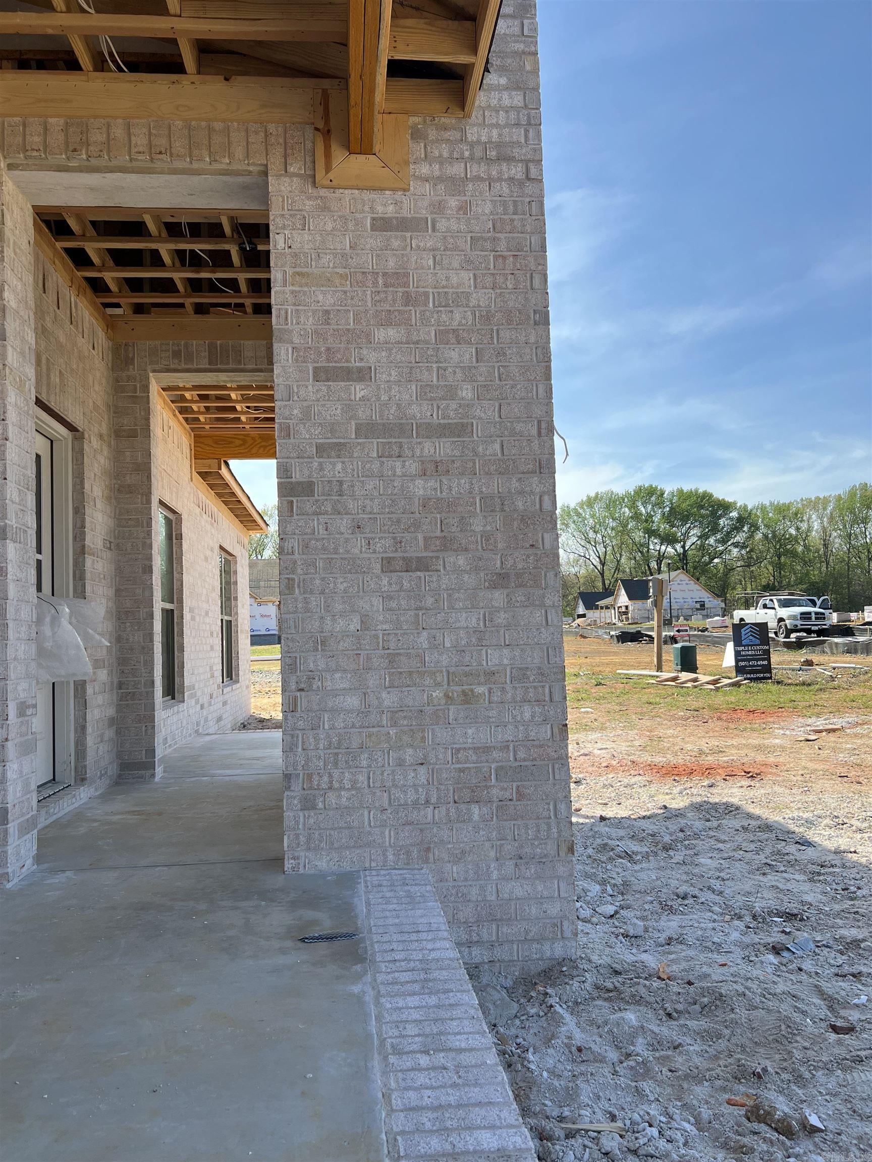 27 Libra Lane Ward, AR 72176