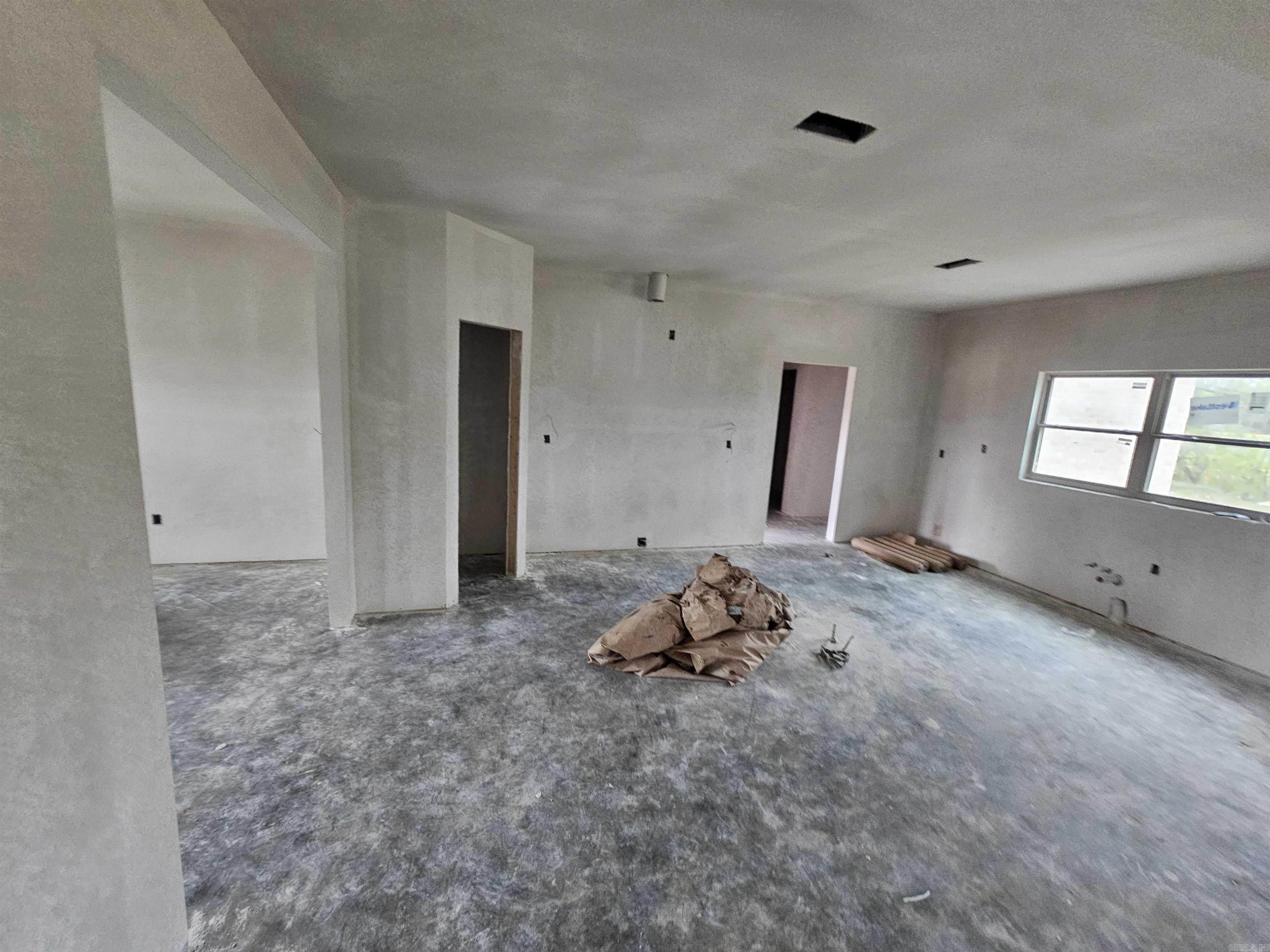 27 Libra Lane Ward, AR 72176