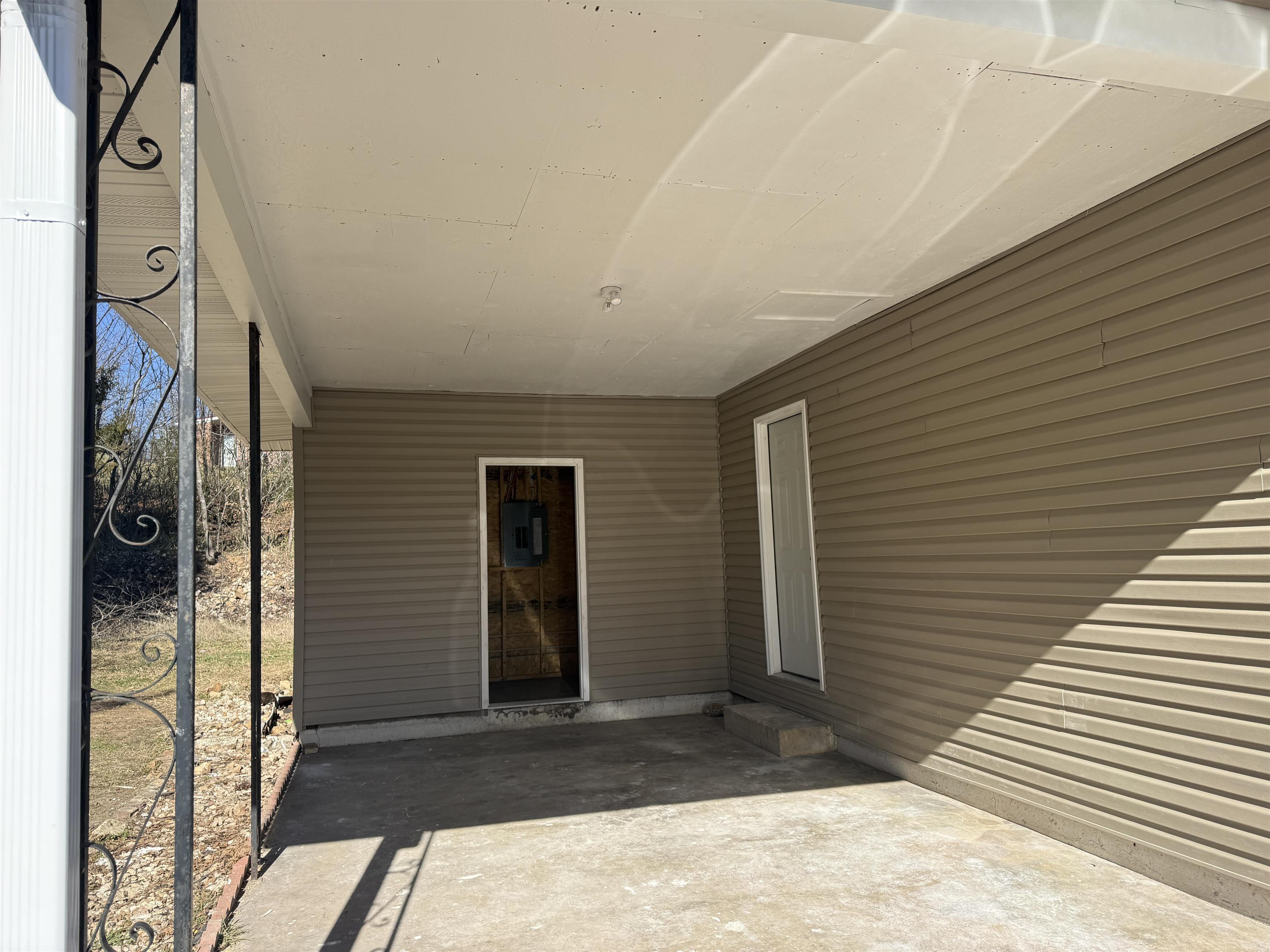 1225 Old Main  Mammoth Spring, AR