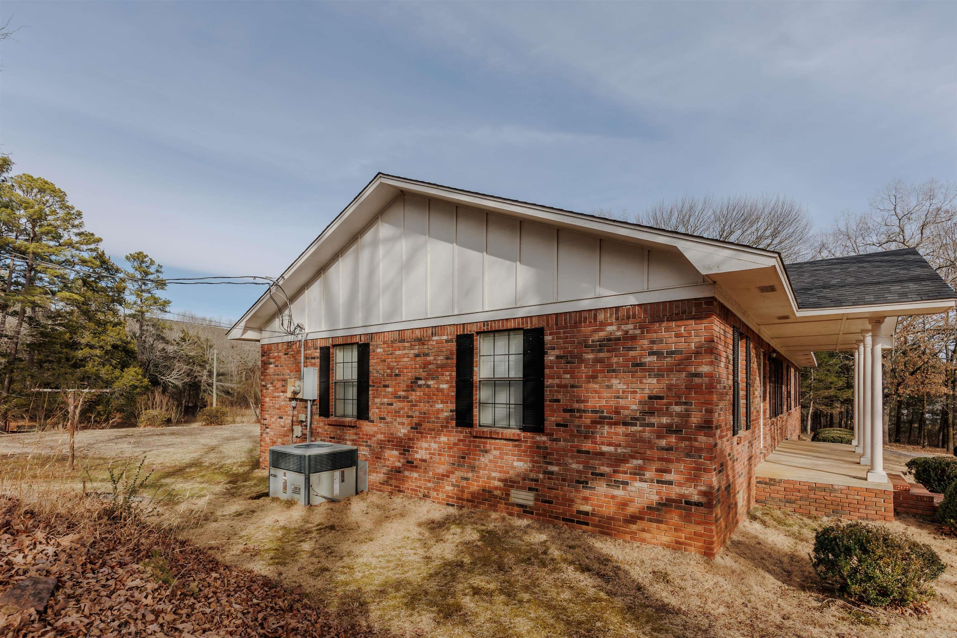 3438 Highway 60 W  Perryville, AR