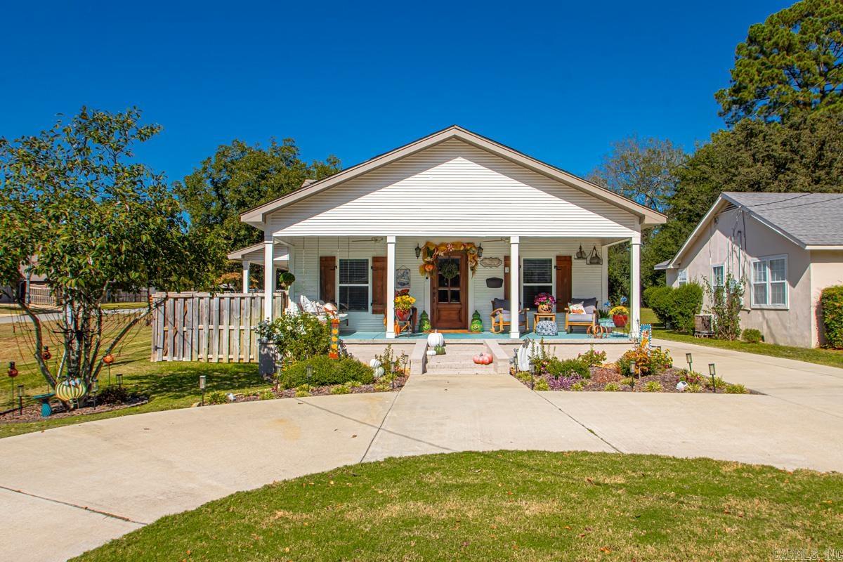 324 W North  Benton, AR
