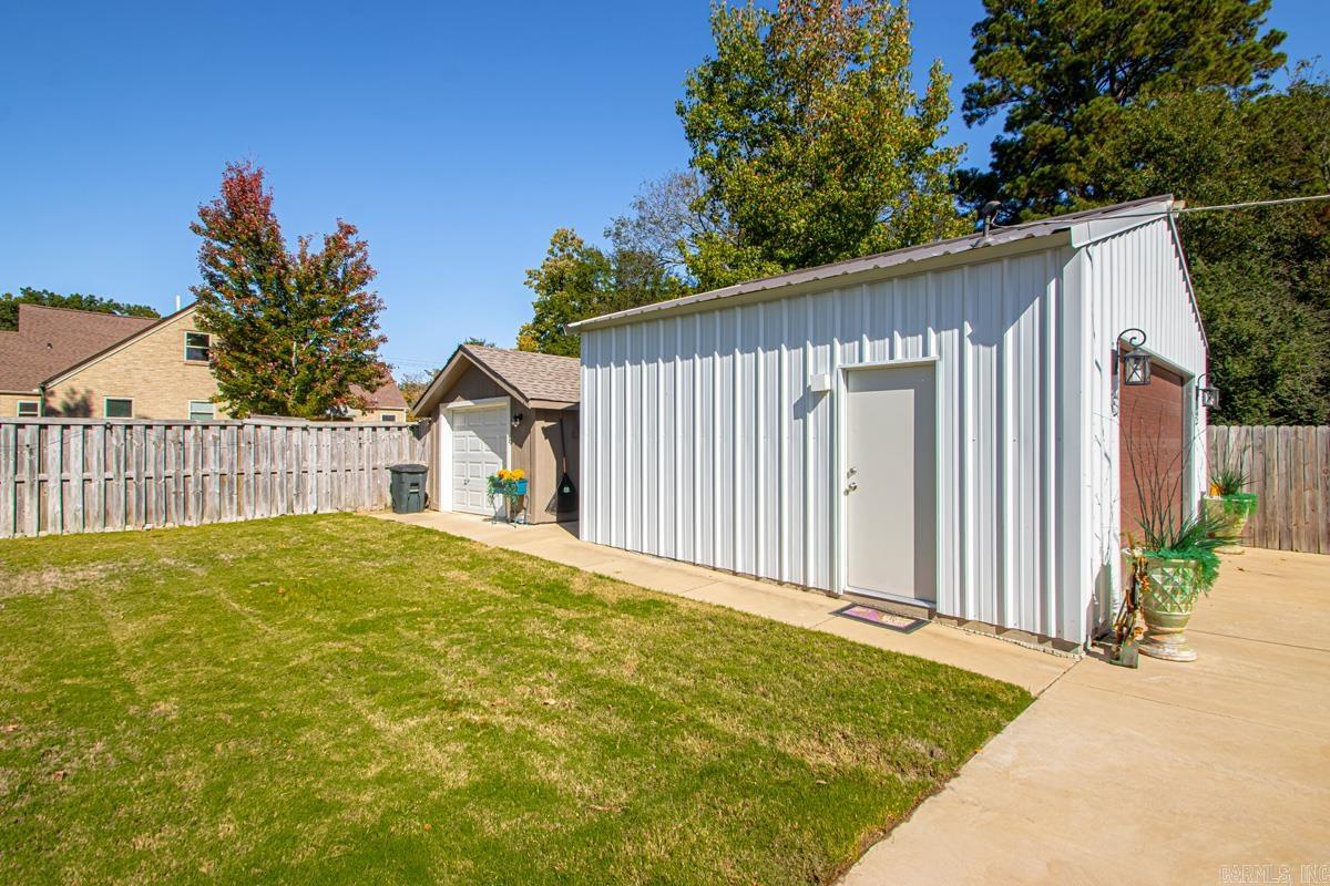 324 W North  Benton, AR