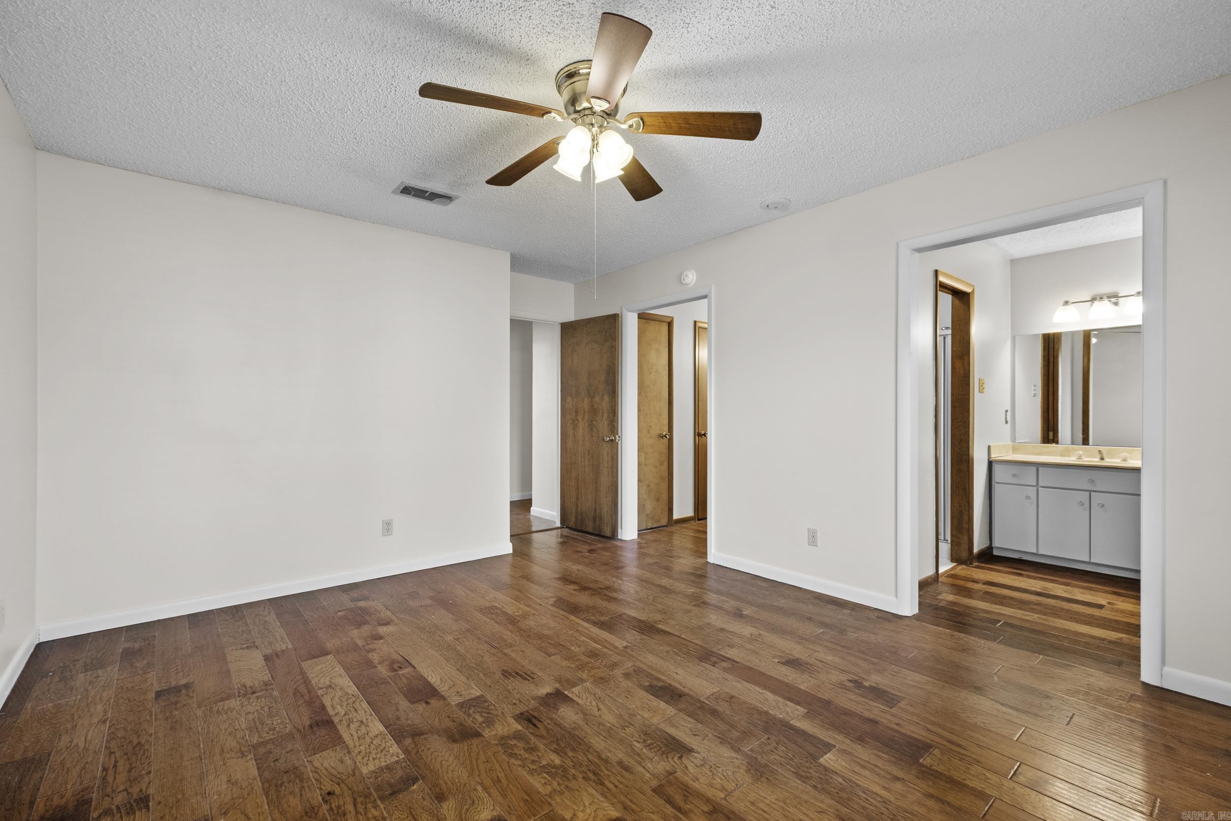 13 Pennwood Drive Sherwood, AR 72120