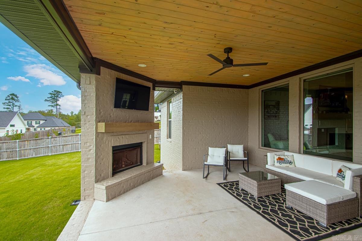 838 Belle Grove  Benton, AR