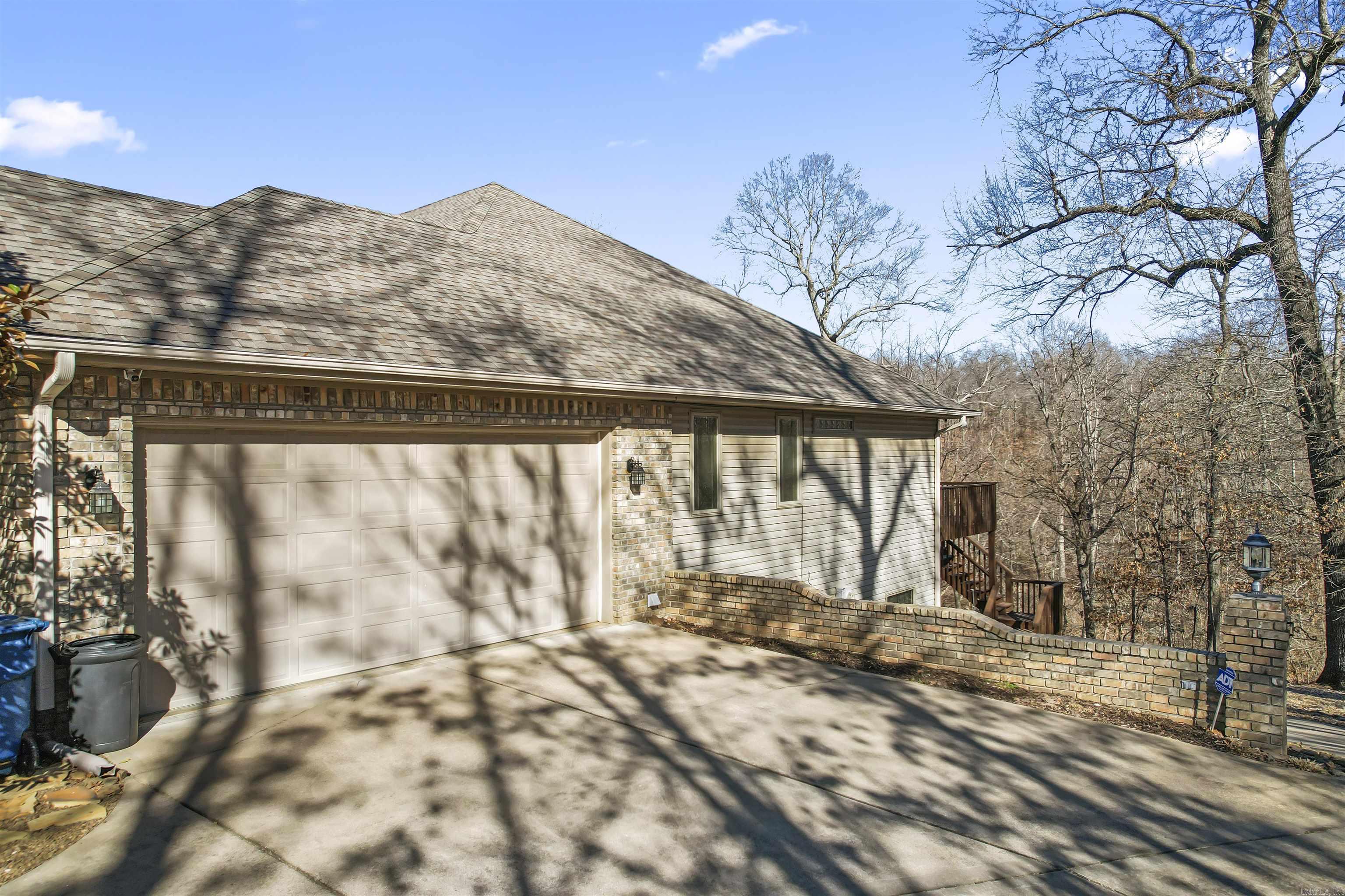 18 Kirkliston Ln  Bella Vista, AR