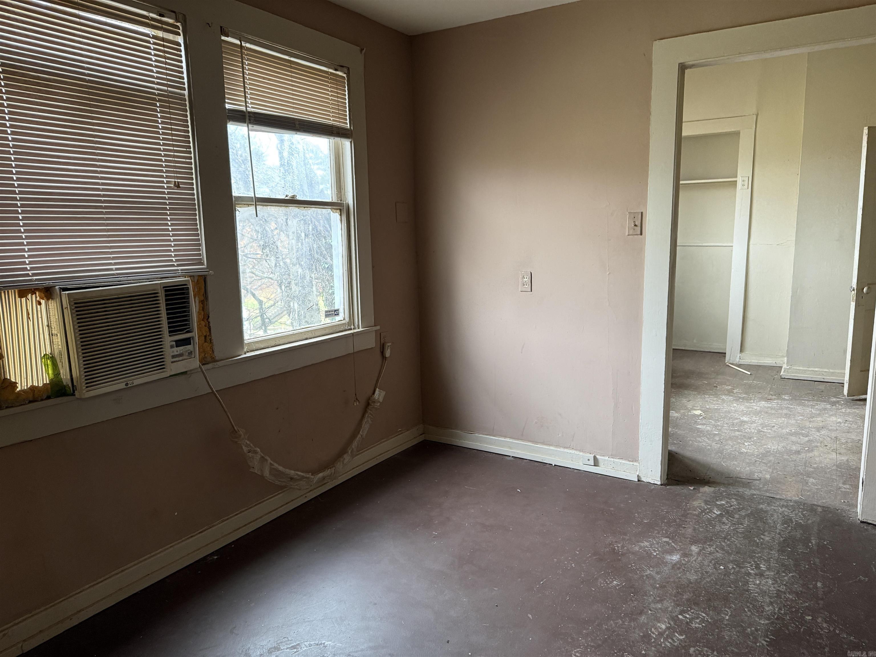 100 Dennison  Little Rock, AR