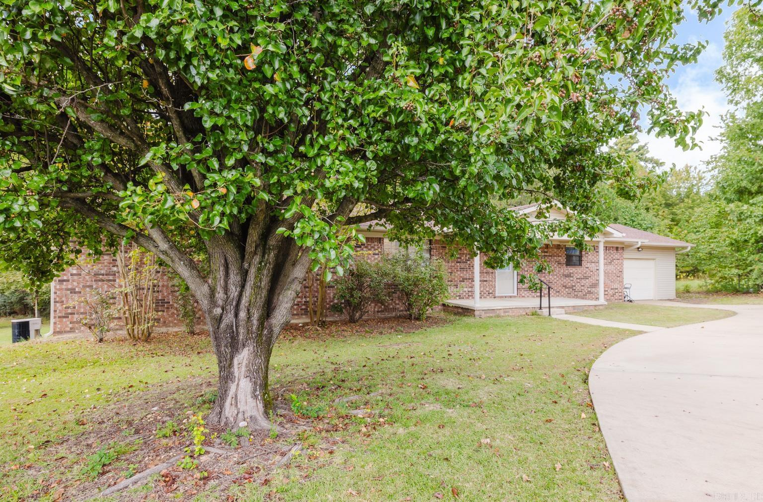 217 N Mission Street Hot Springs, AR 71913