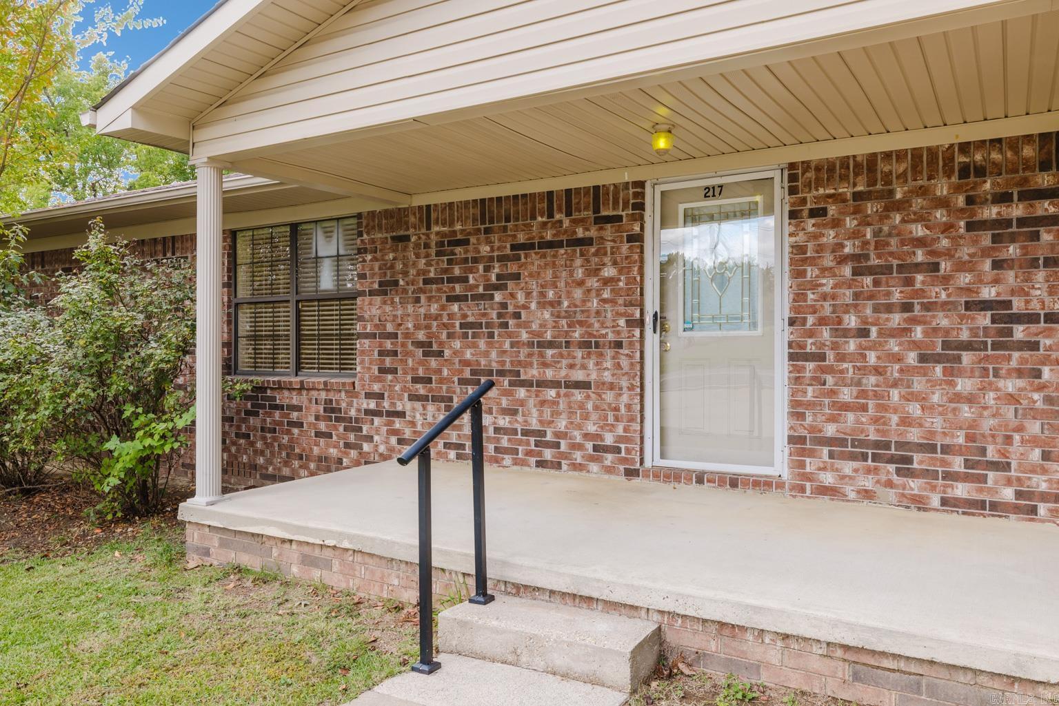 217 N Mission Street Hot Springs, AR 71913