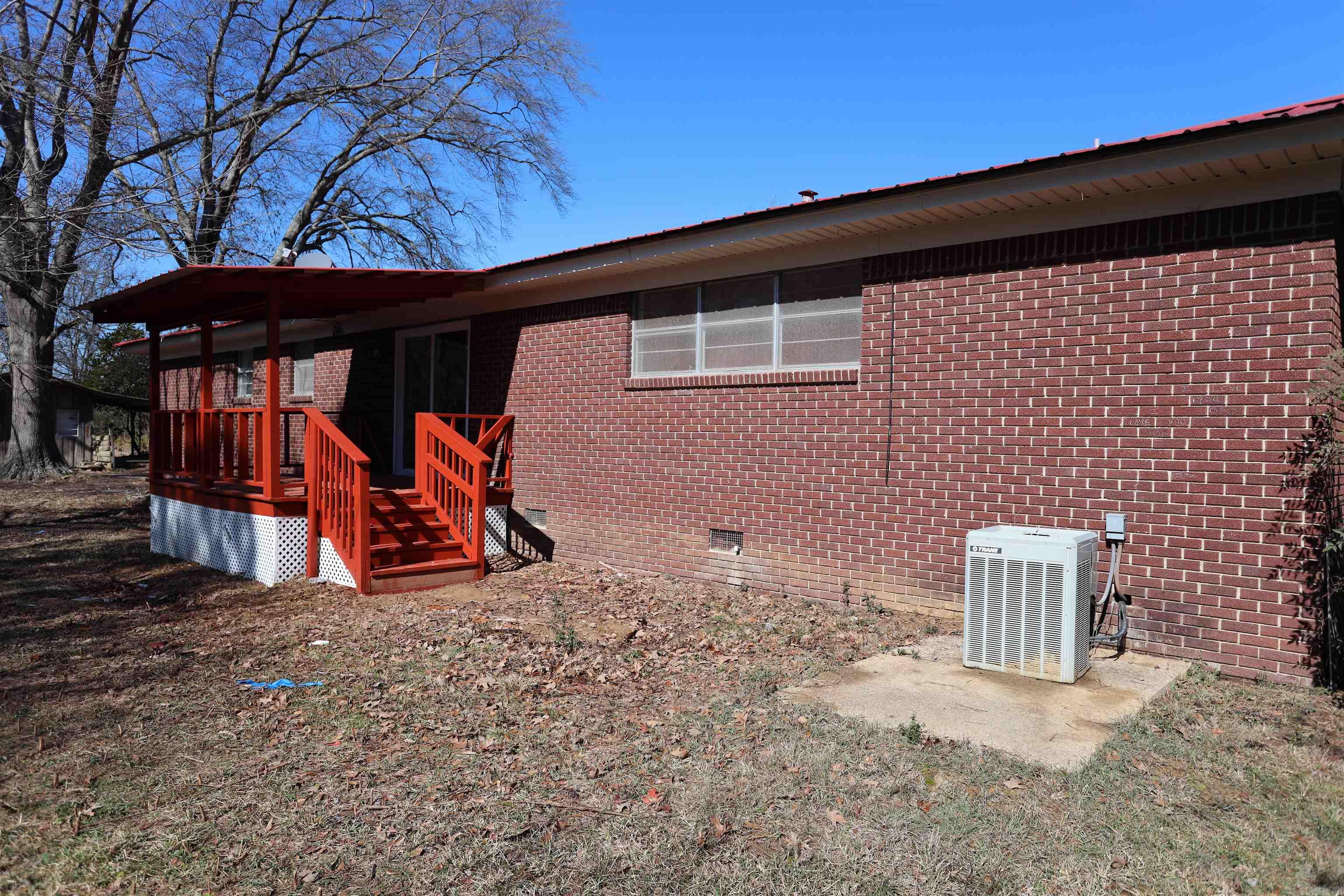 1108 E church  Warren, AR