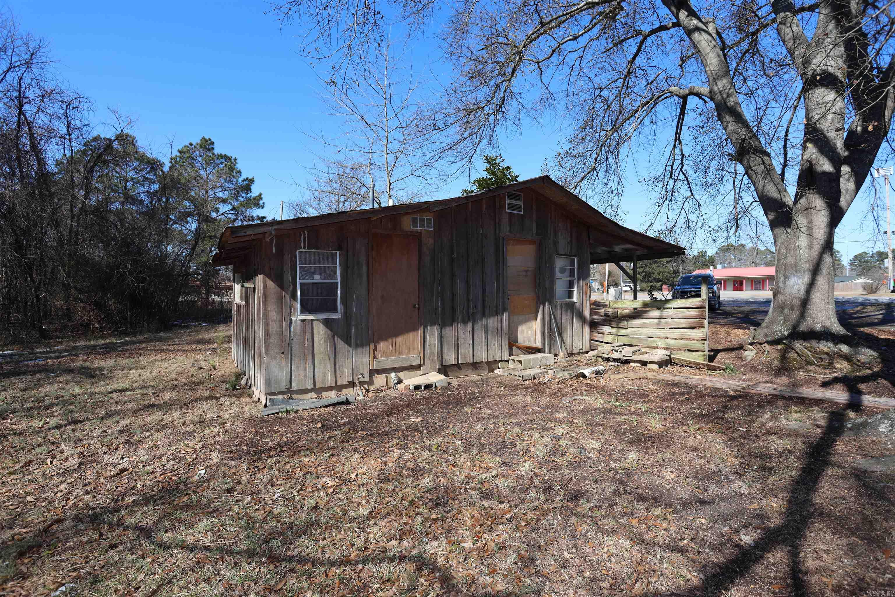 1108 E church  Warren, AR