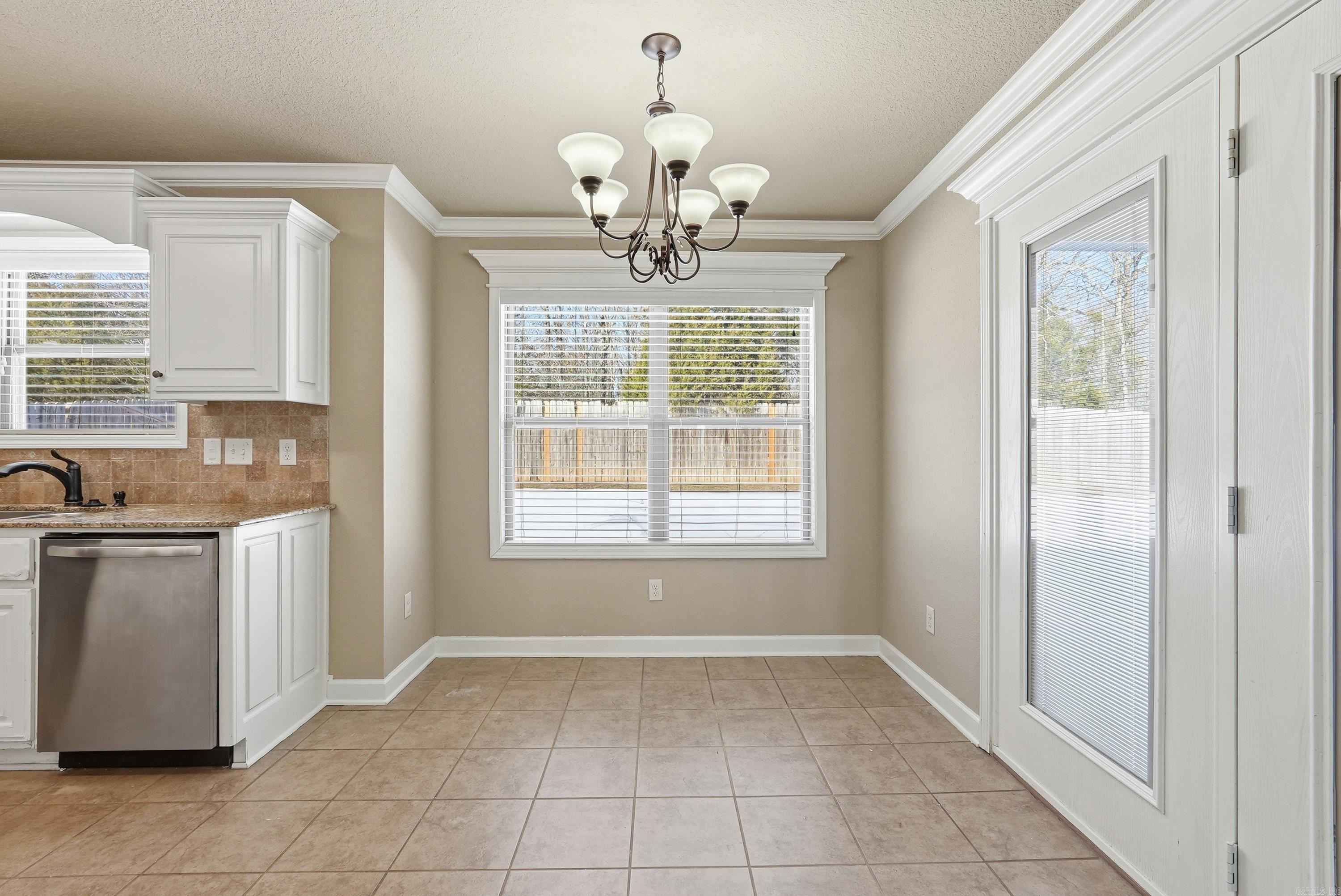 328 Austin Creek Drive Austin, AR 72007