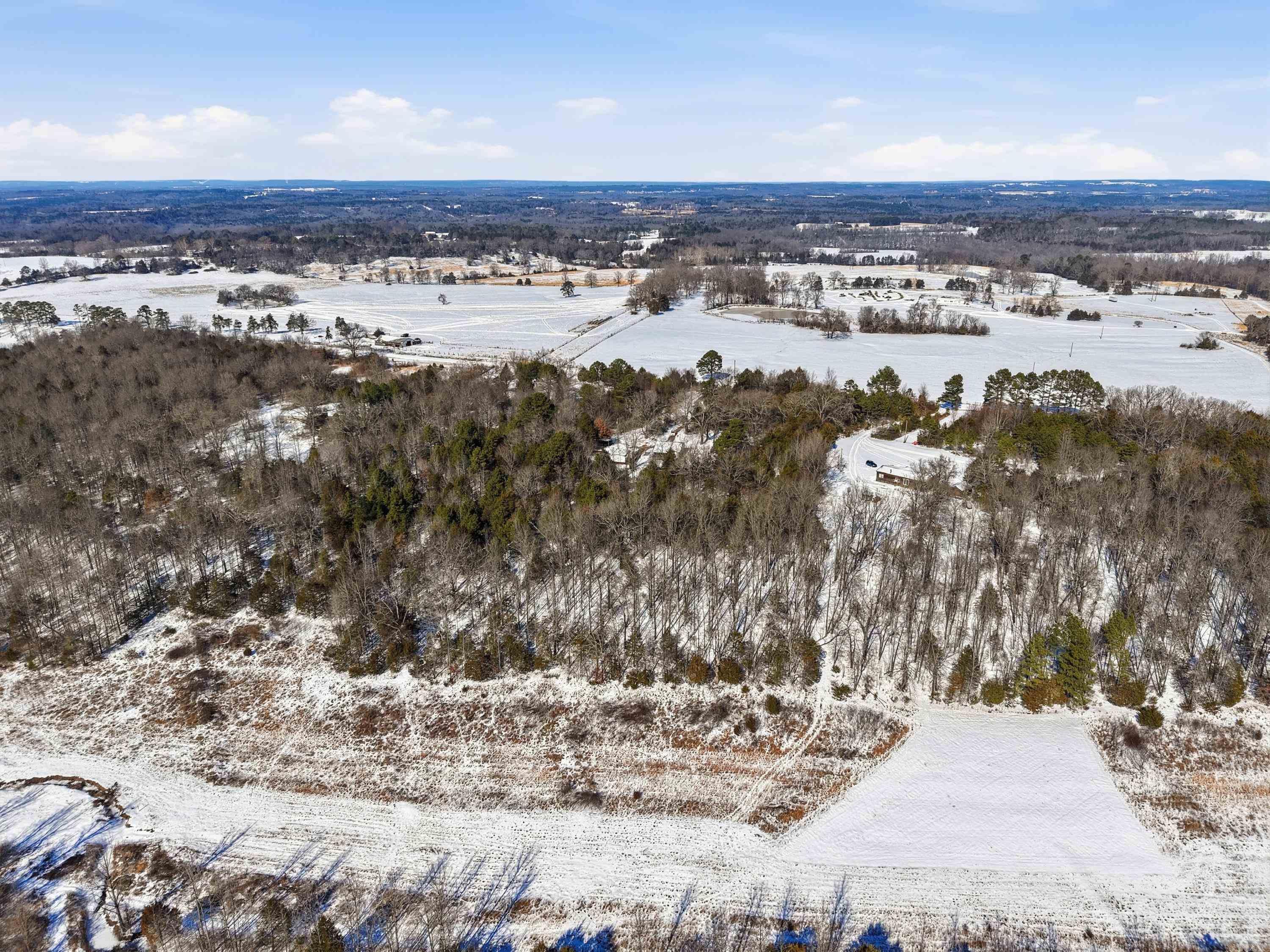 121 Pumpkin Center Circle Quitman, AR 72131