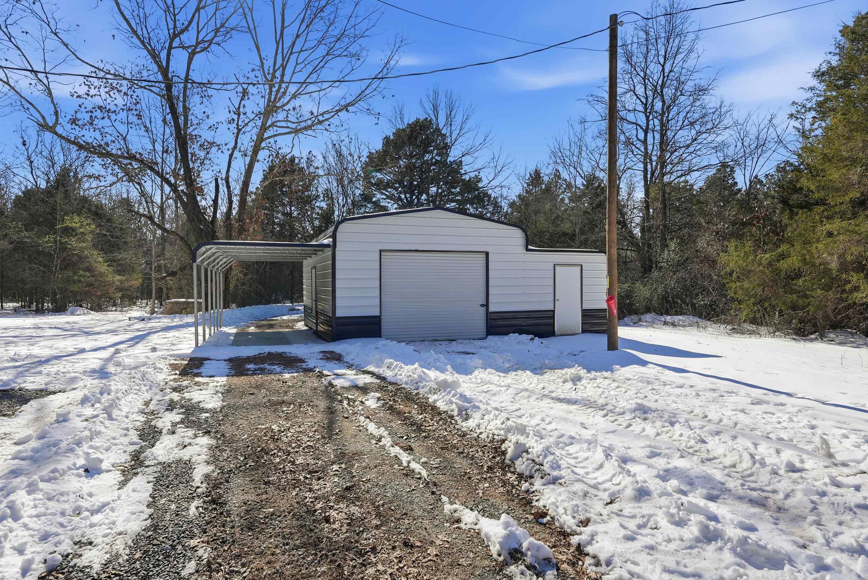 121 Pumpkin Center Circle Quitman, AR 72131