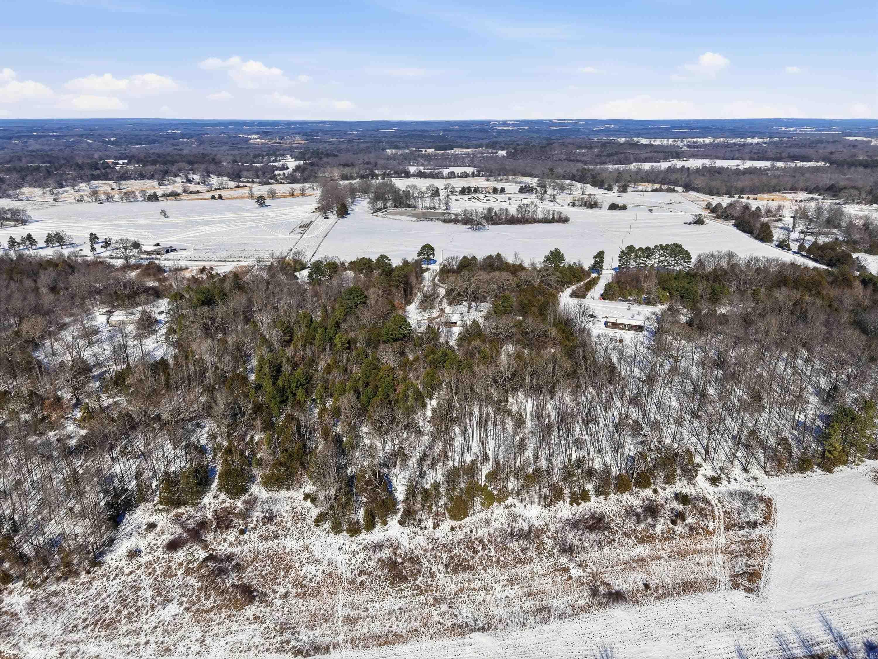 121 Pumpkin Center Circle Quitman, AR 72131