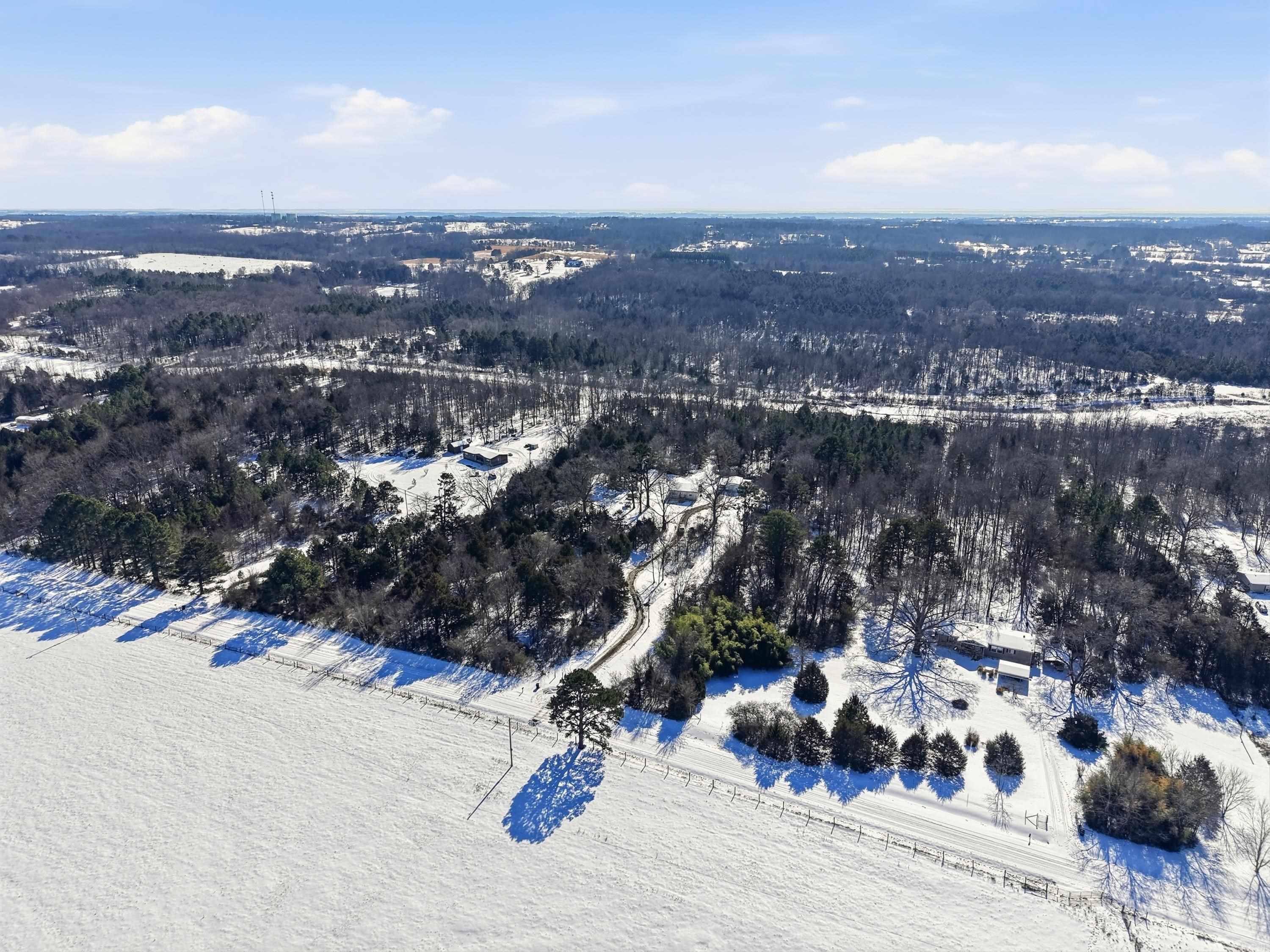 121 Pumpkin Center Circle Quitman, AR 72131