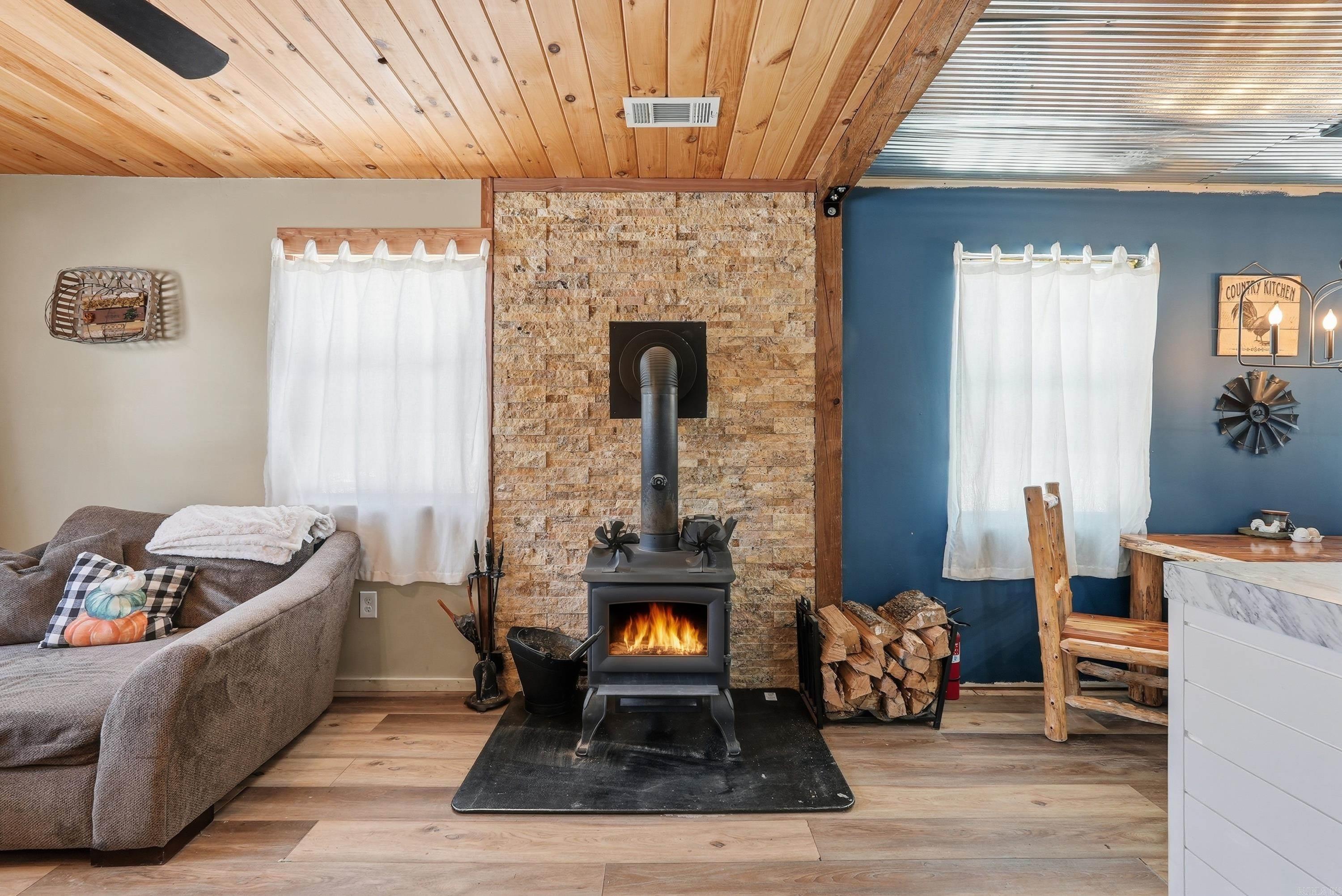 121 Pumpkin Center Circle Quitman, AR 72131