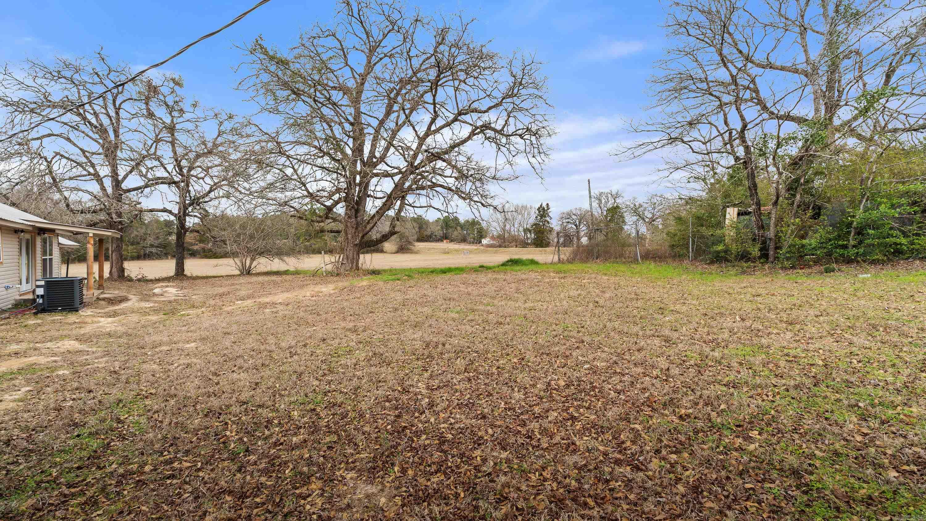 3897 County Road 3110 Atlanta, TX 75551