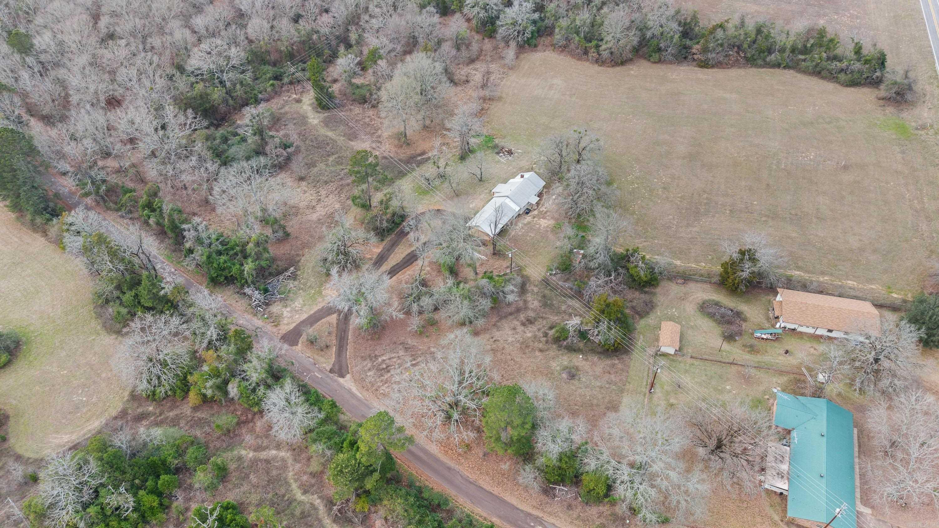 3897 County Road 3110 Atlanta, TX 75551