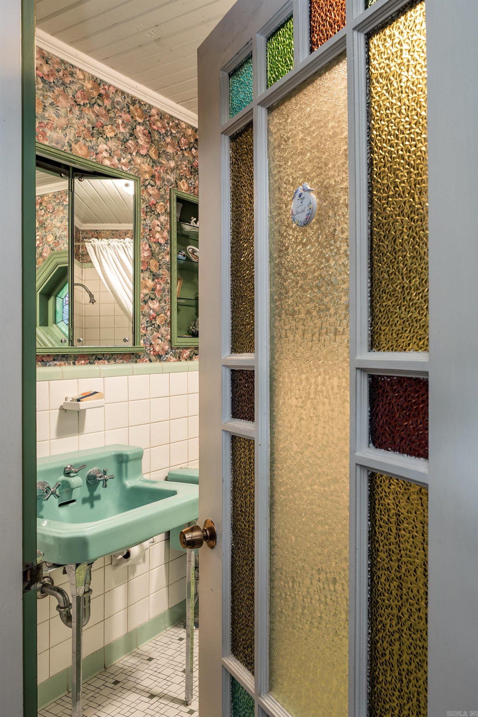 423 W Narroway Street Benton, AR 72015