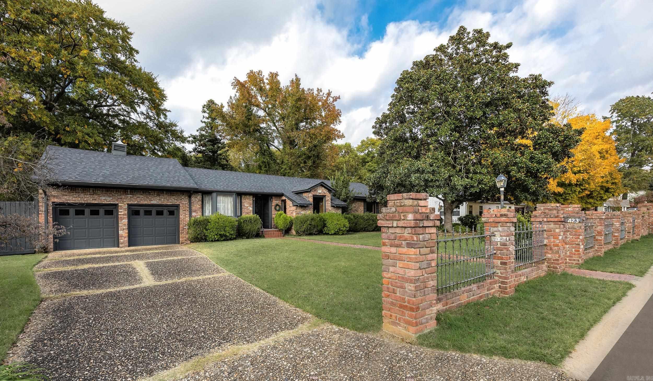 423 W Narroway Street Benton, AR 72015