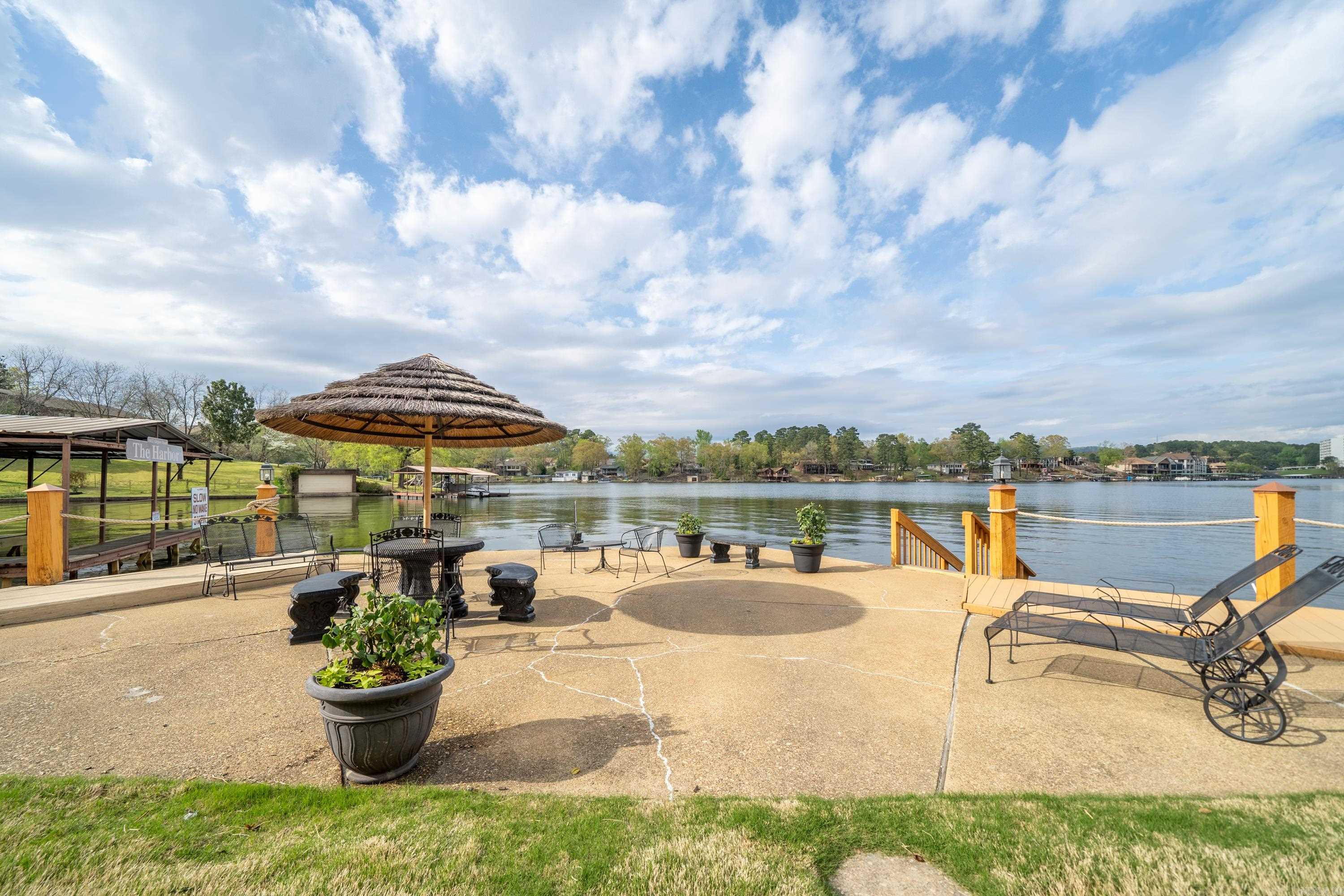 1412 Airport  Hot Springs, AR