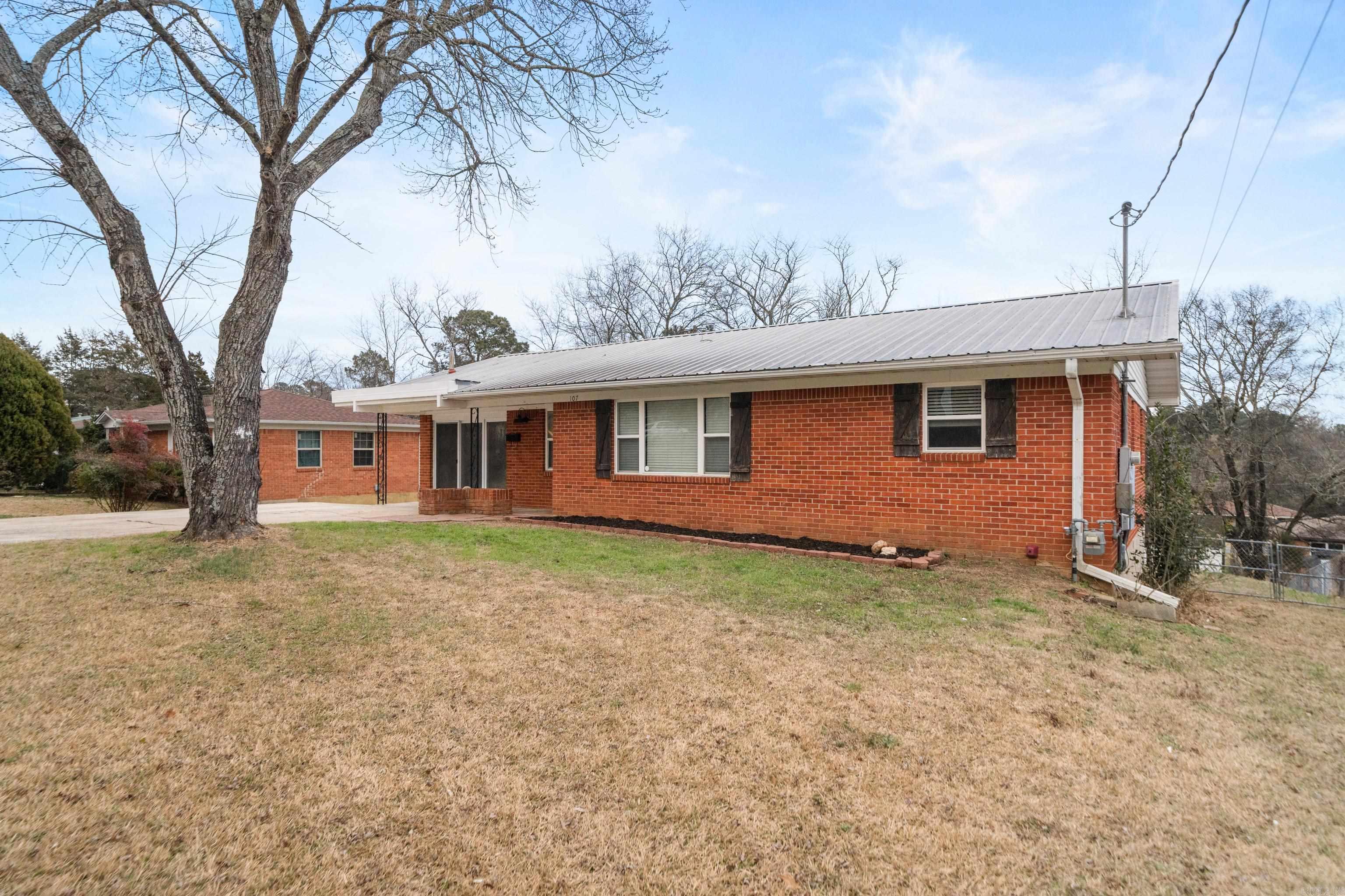 107 Andover Street Hot Springs, AR 71913