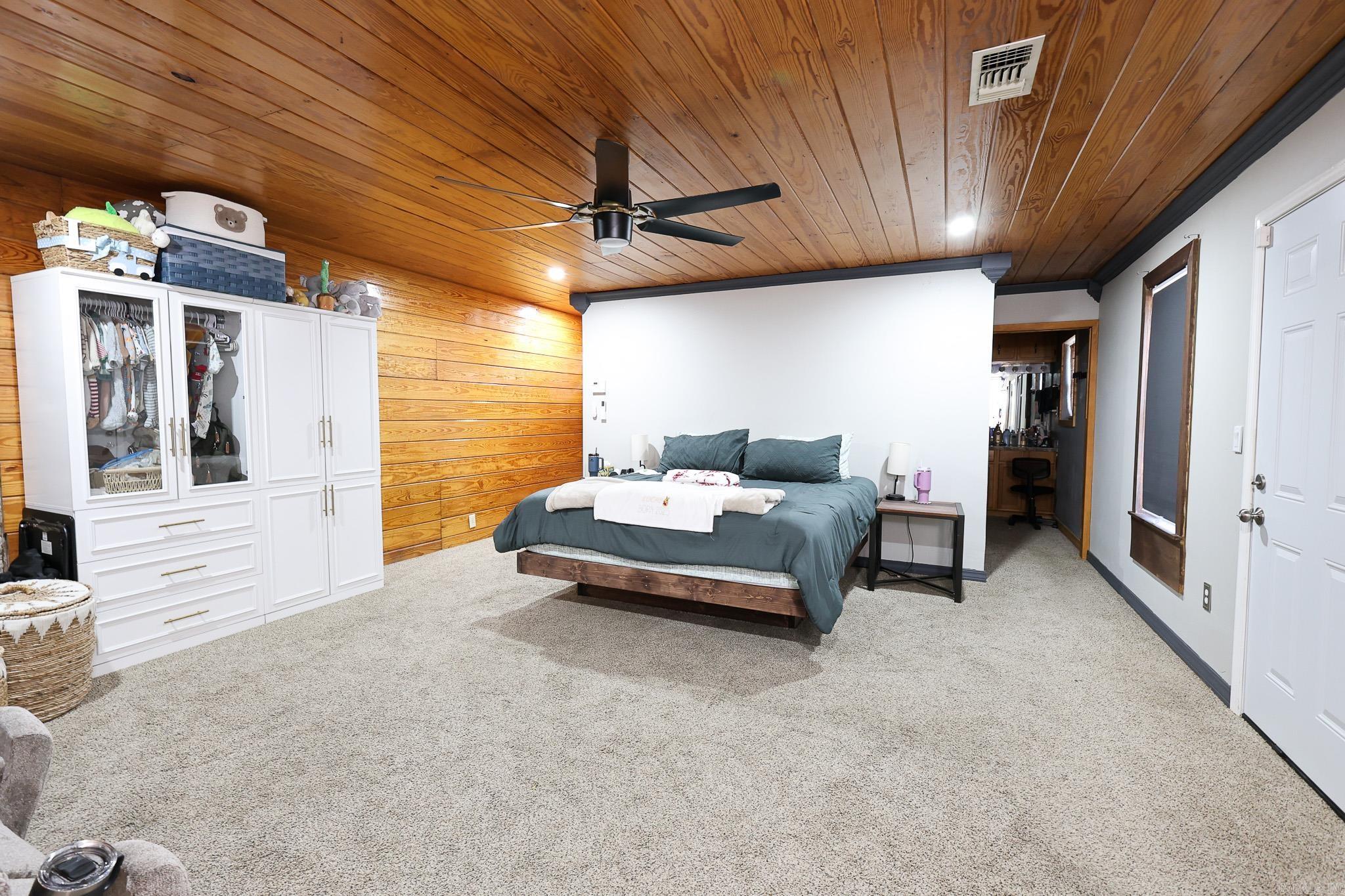 405 Robin Road El Dorado, AR 71730