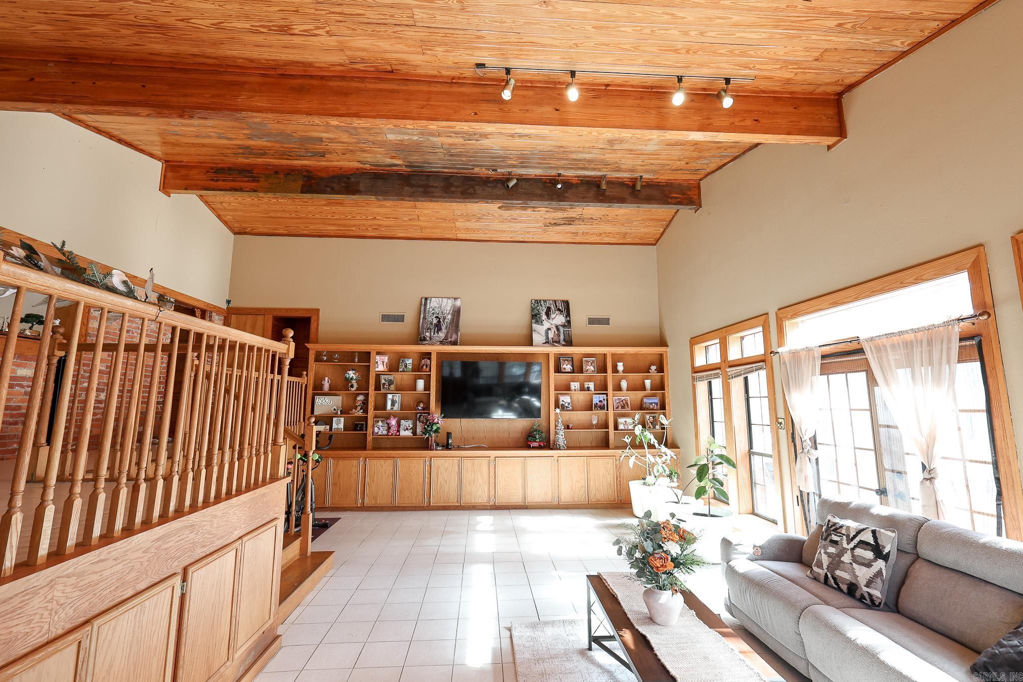 405 Robin Road El Dorado, AR 71730