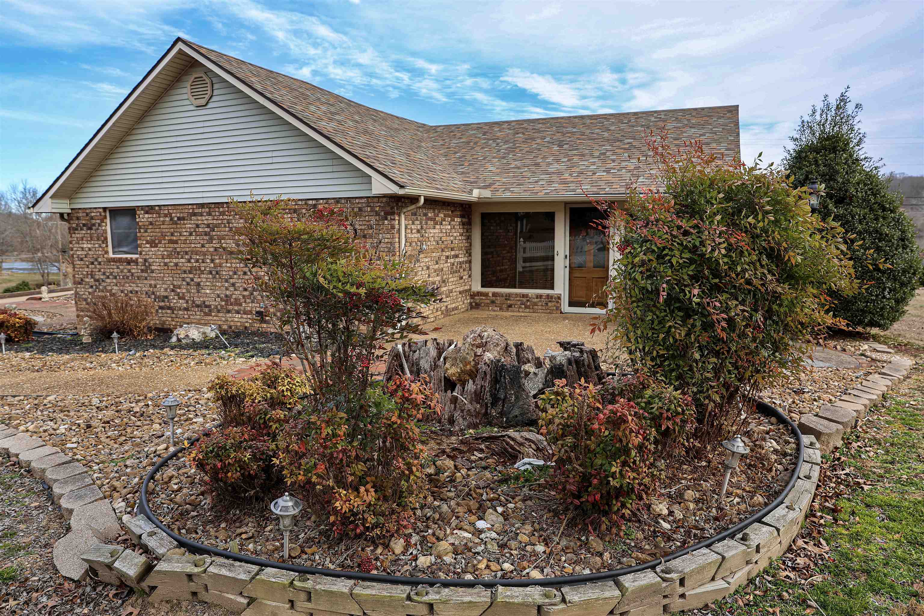 382 Riverview Drive  Mammoth Spring, AR