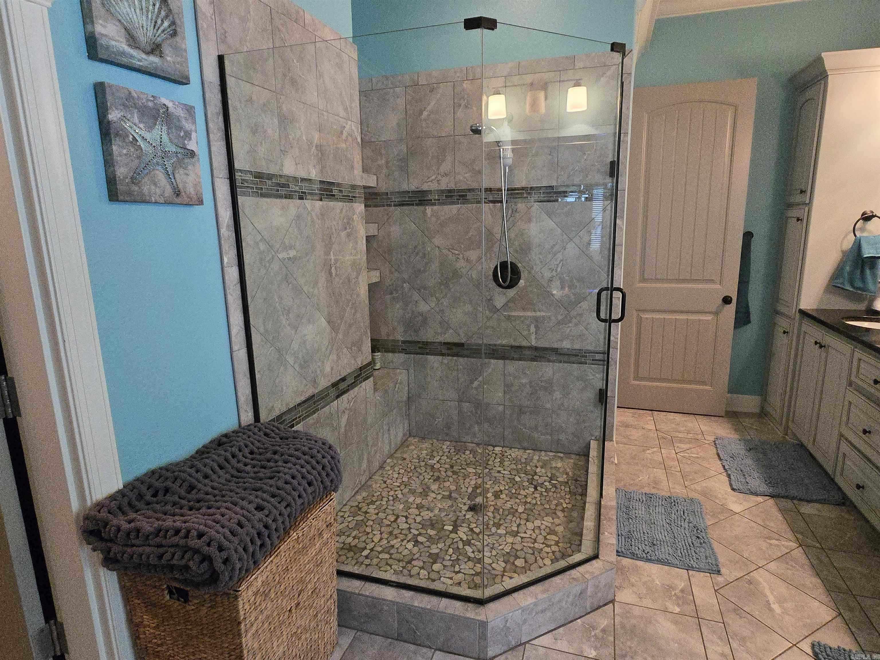 23 whispering  Alexander, AR