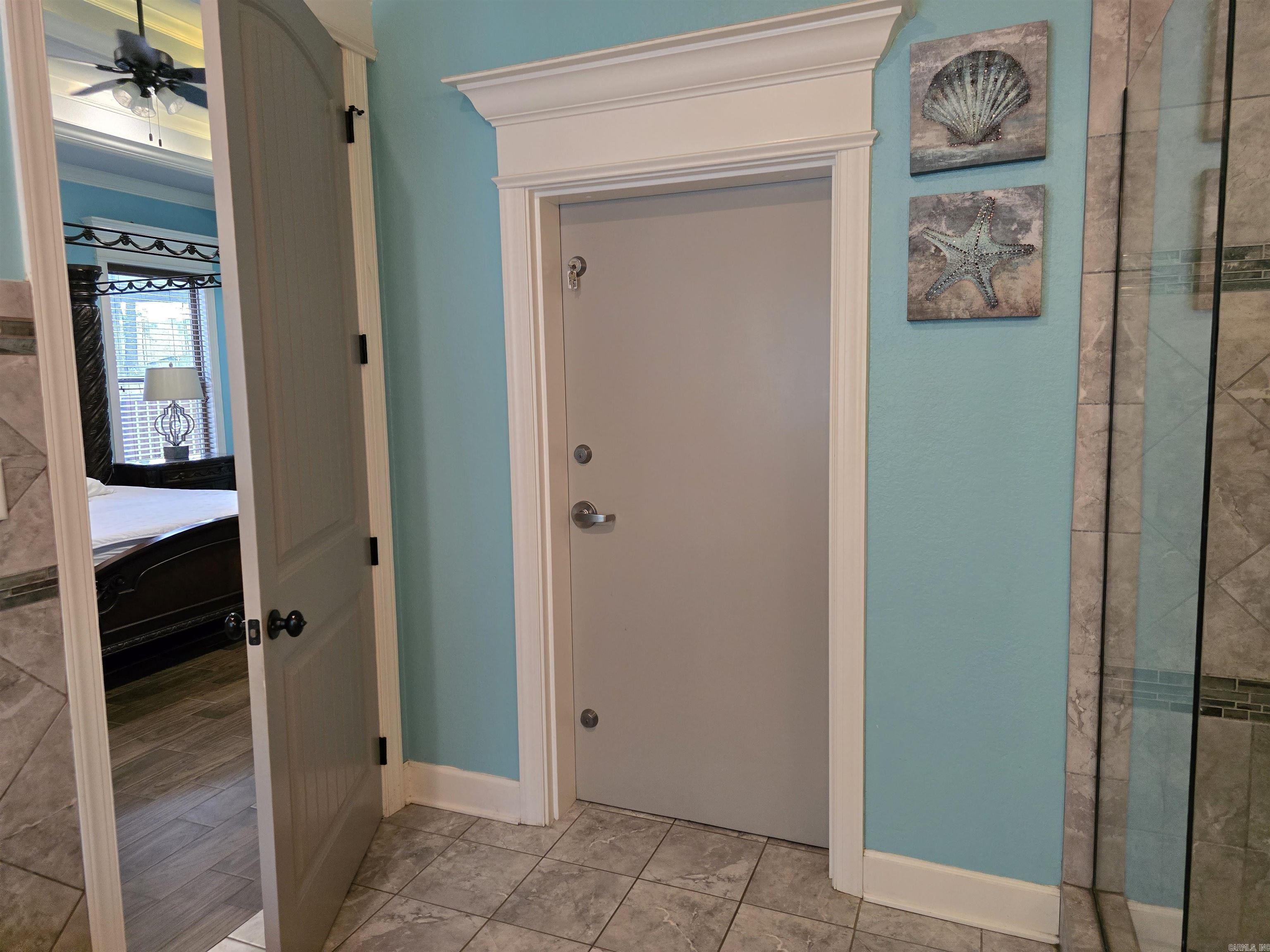 23 whispering  Alexander, AR