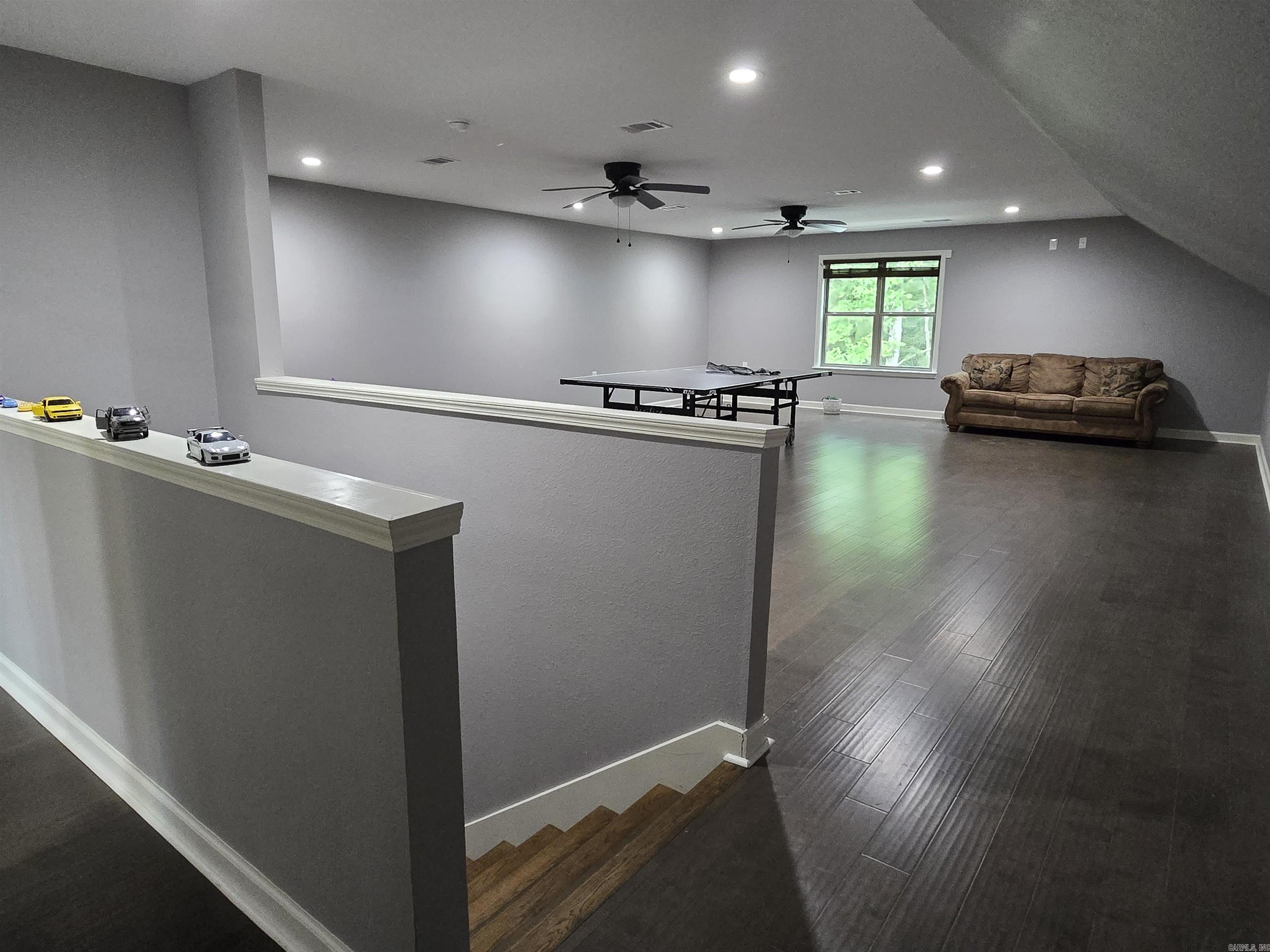 23 whispering  Alexander, AR