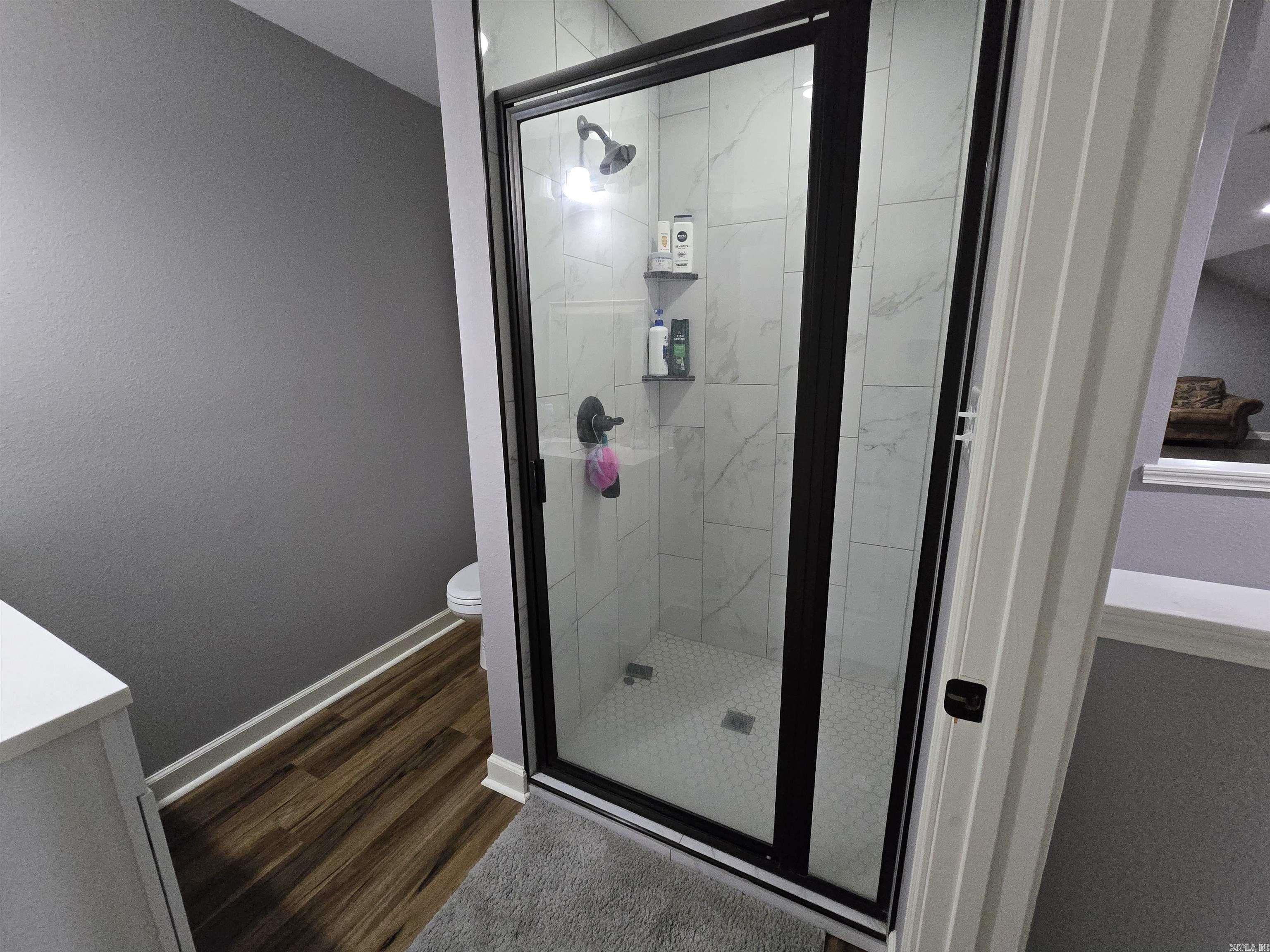 23 whispering  Alexander, AR