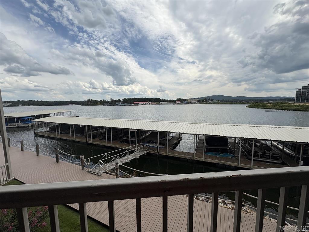 142 Lake Hamilton Drive Hot Springs, AR 71913