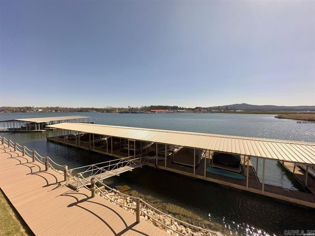 142 Lake Hamilton Drive Hot Springs, AR 71913