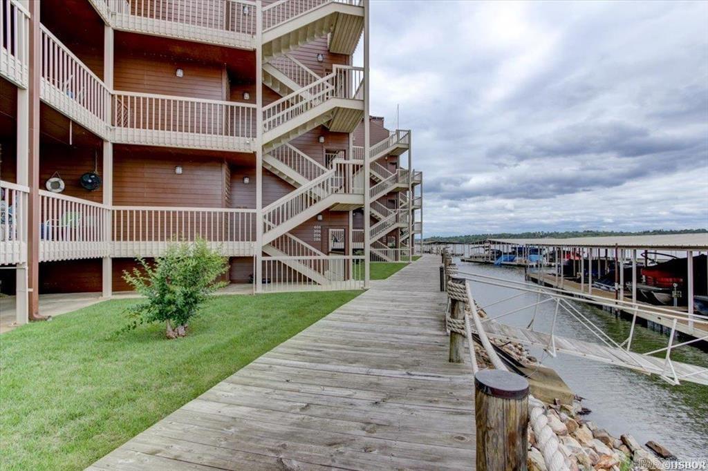 142 Lake Hamilton Drive Hot Springs, AR 71913