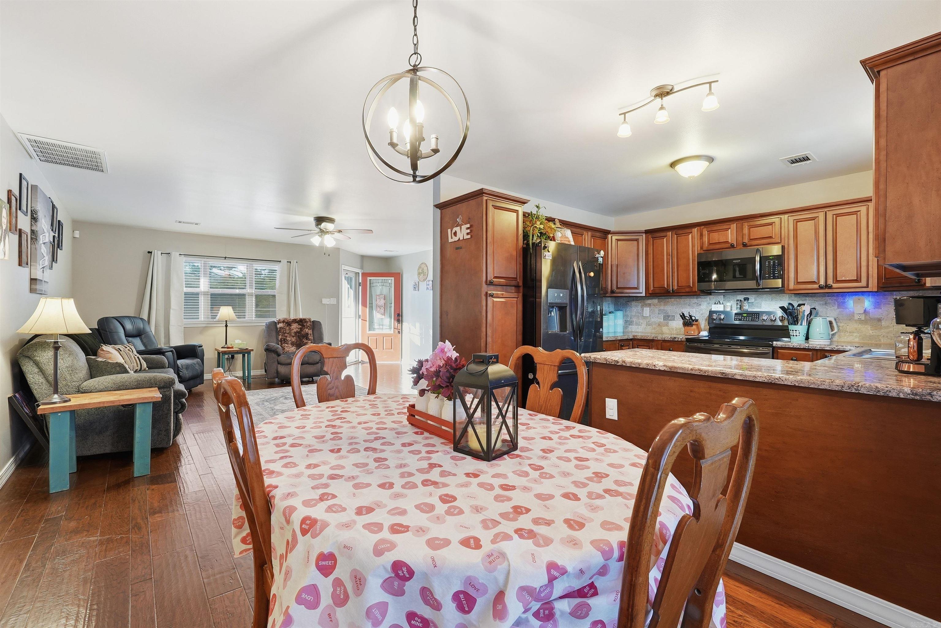 3 Cedar St Greenbrier, AR 72058