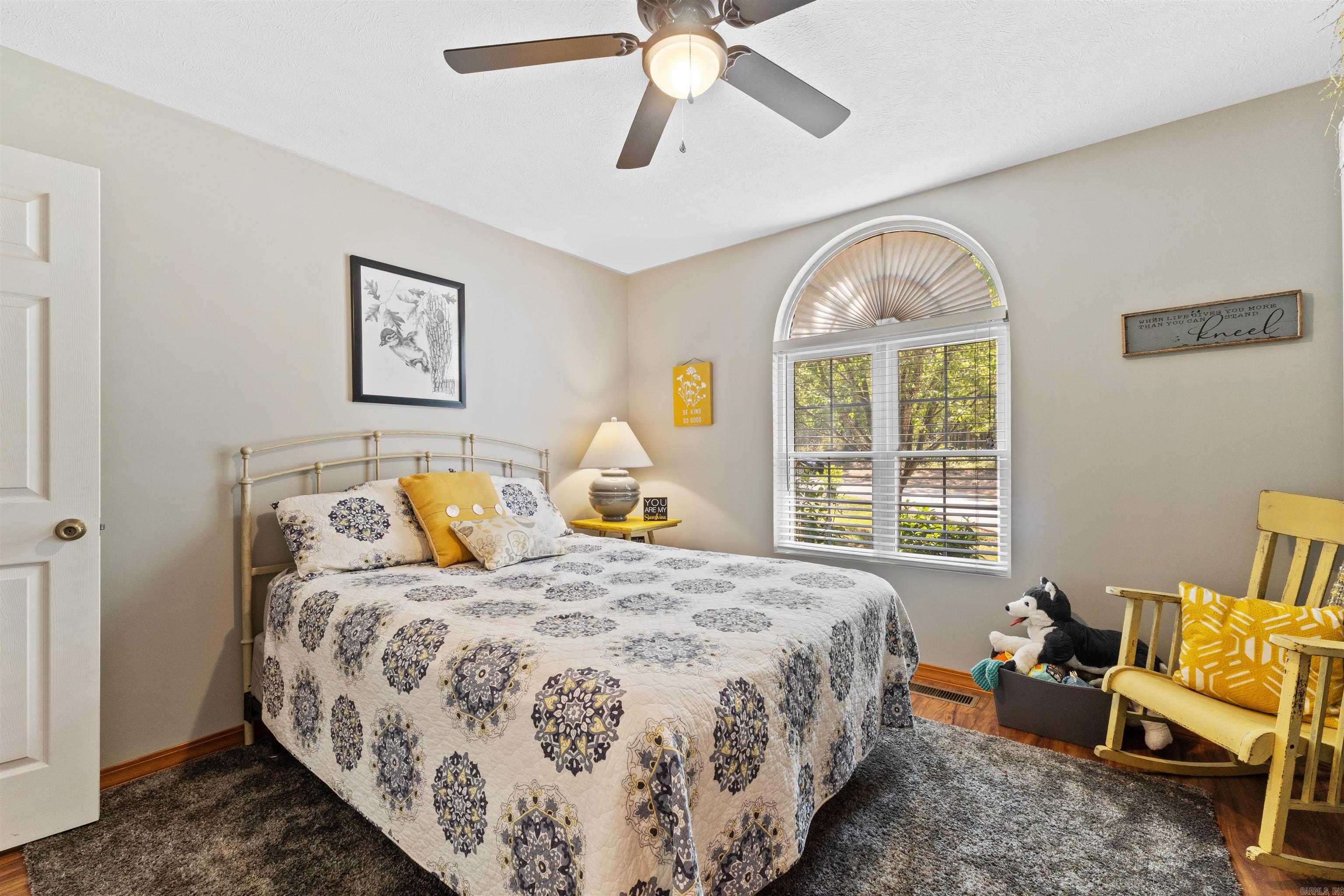 60 Red Fox Rd  Greers Ferry, AR